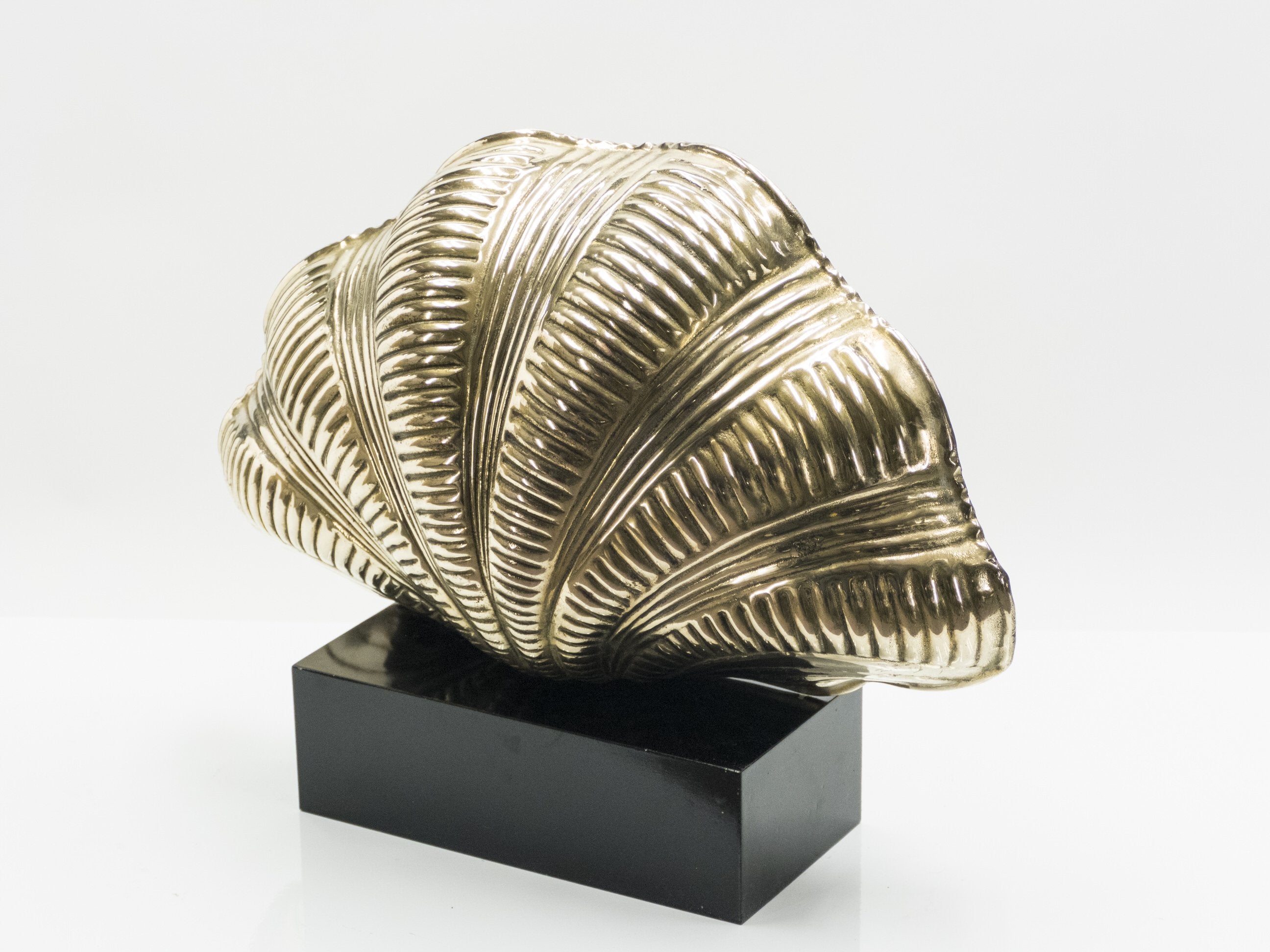 Italian mid-century Solid Brass Scallop table lamps 1960s