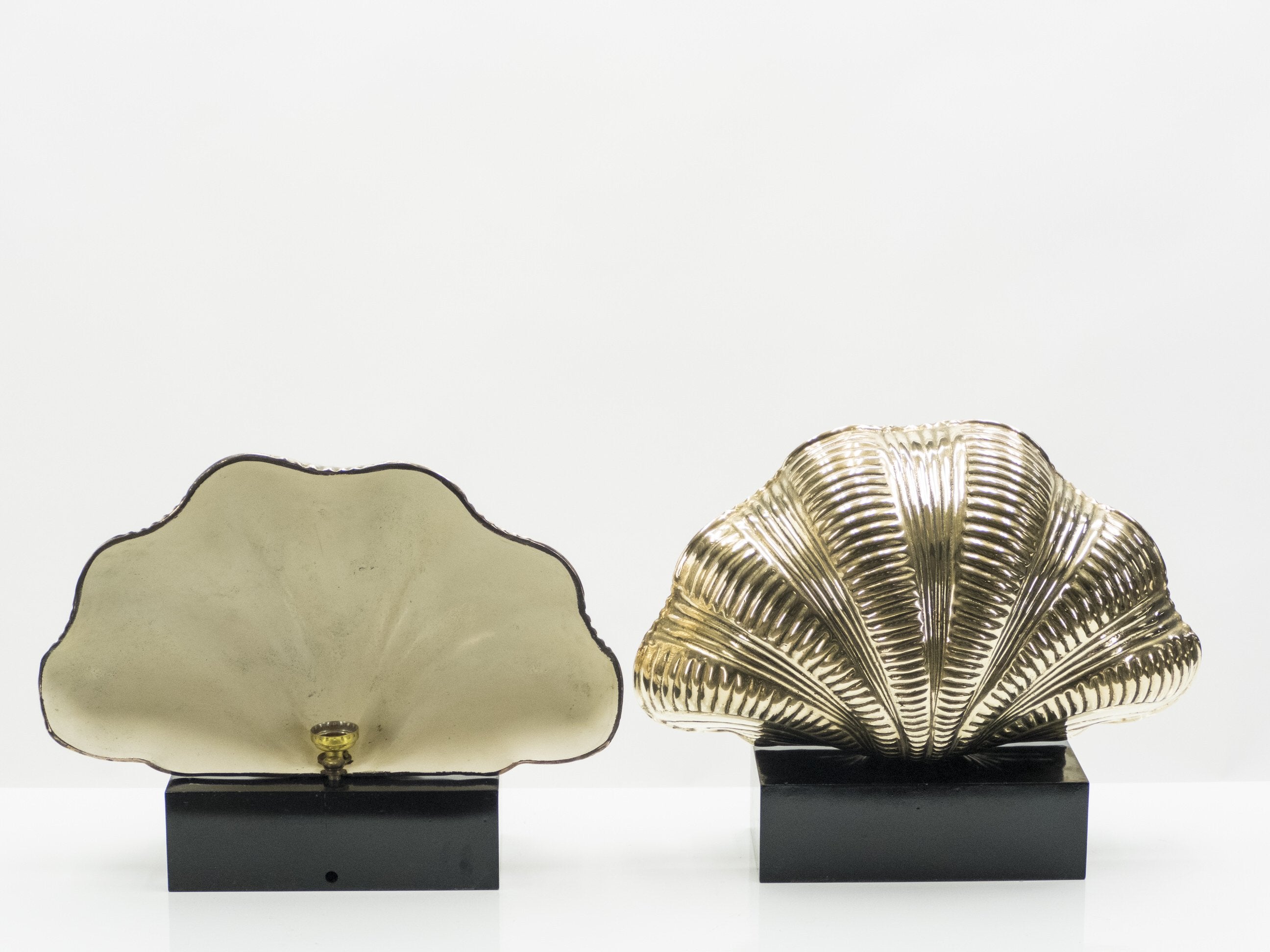 Italian mid-century Solid Brass Scallop table lamps 1960s