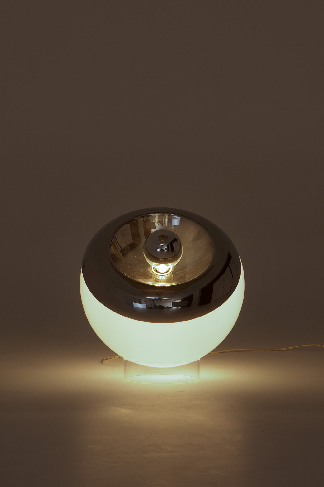 De Martini, Falconi & Fois “Orbital” Glass Table Lamp