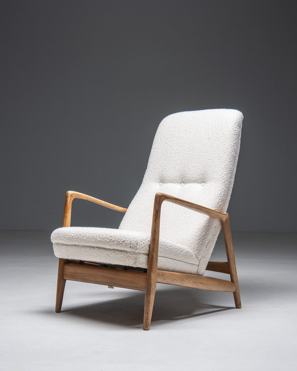 Gio Ponti ‘Model 829’ Reclining Easy Chair