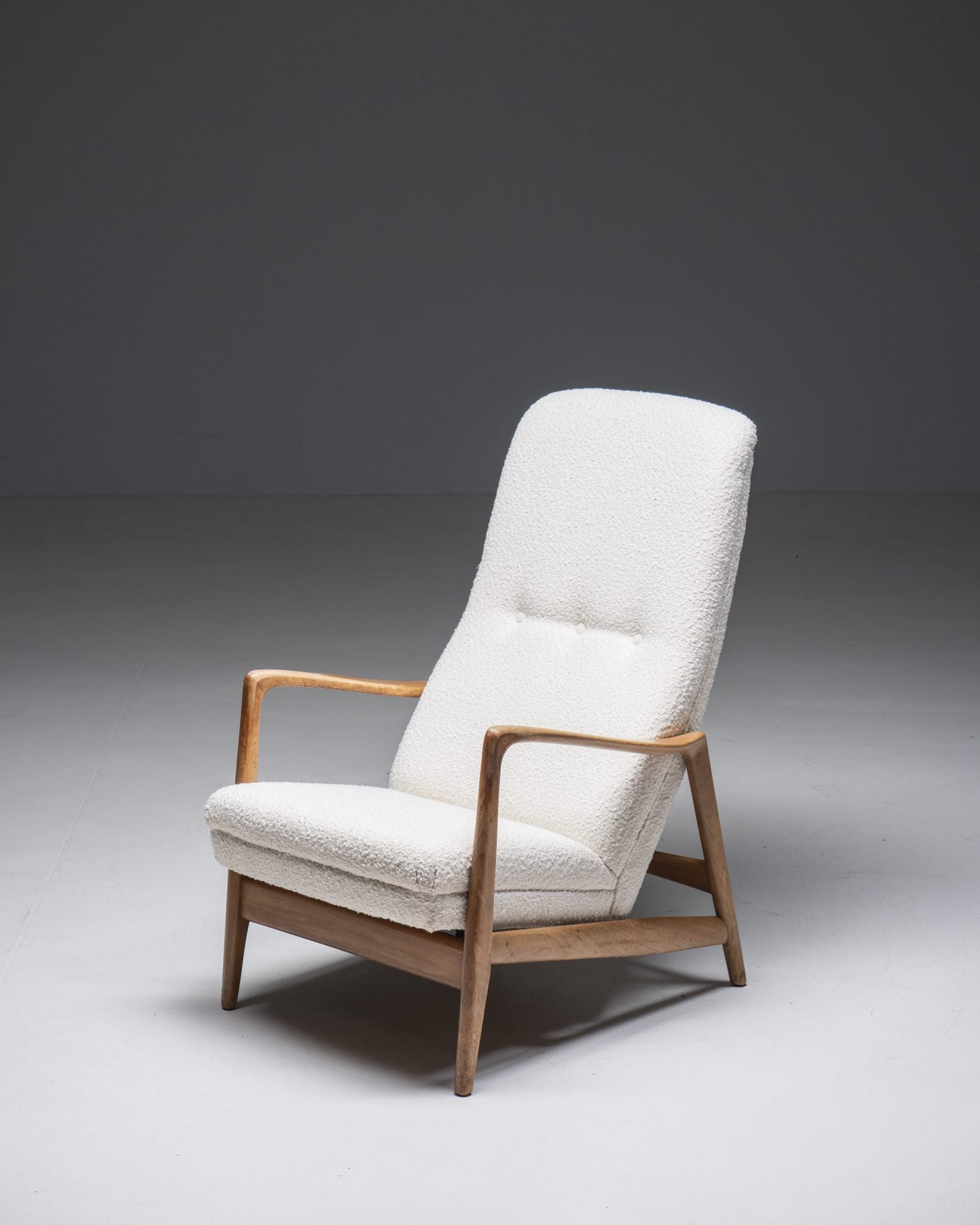 Gio Ponti ‘Model 829’ Reclining Easy Chair