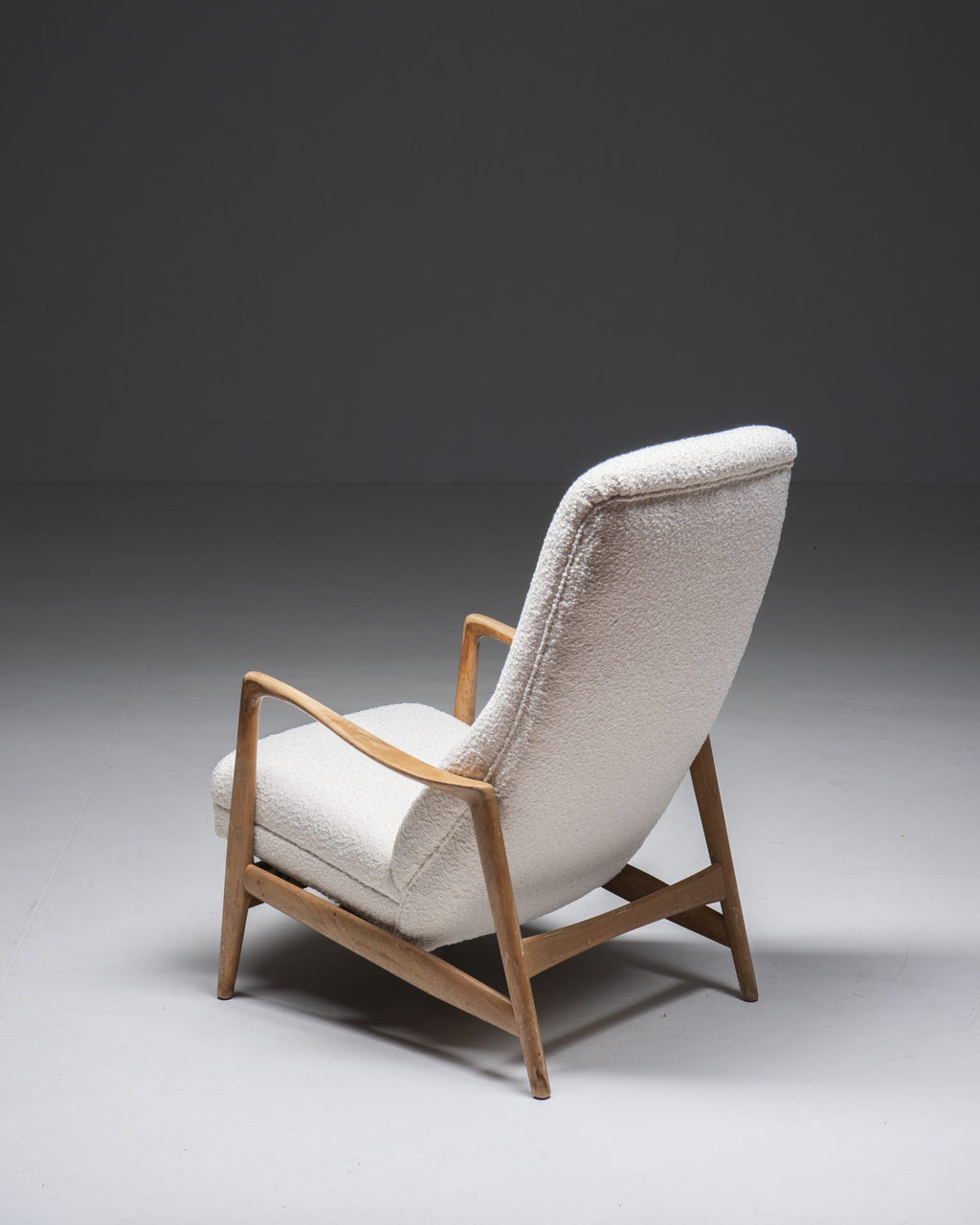 Gio Ponti ‘Model 829’ Reclining Easy Chair