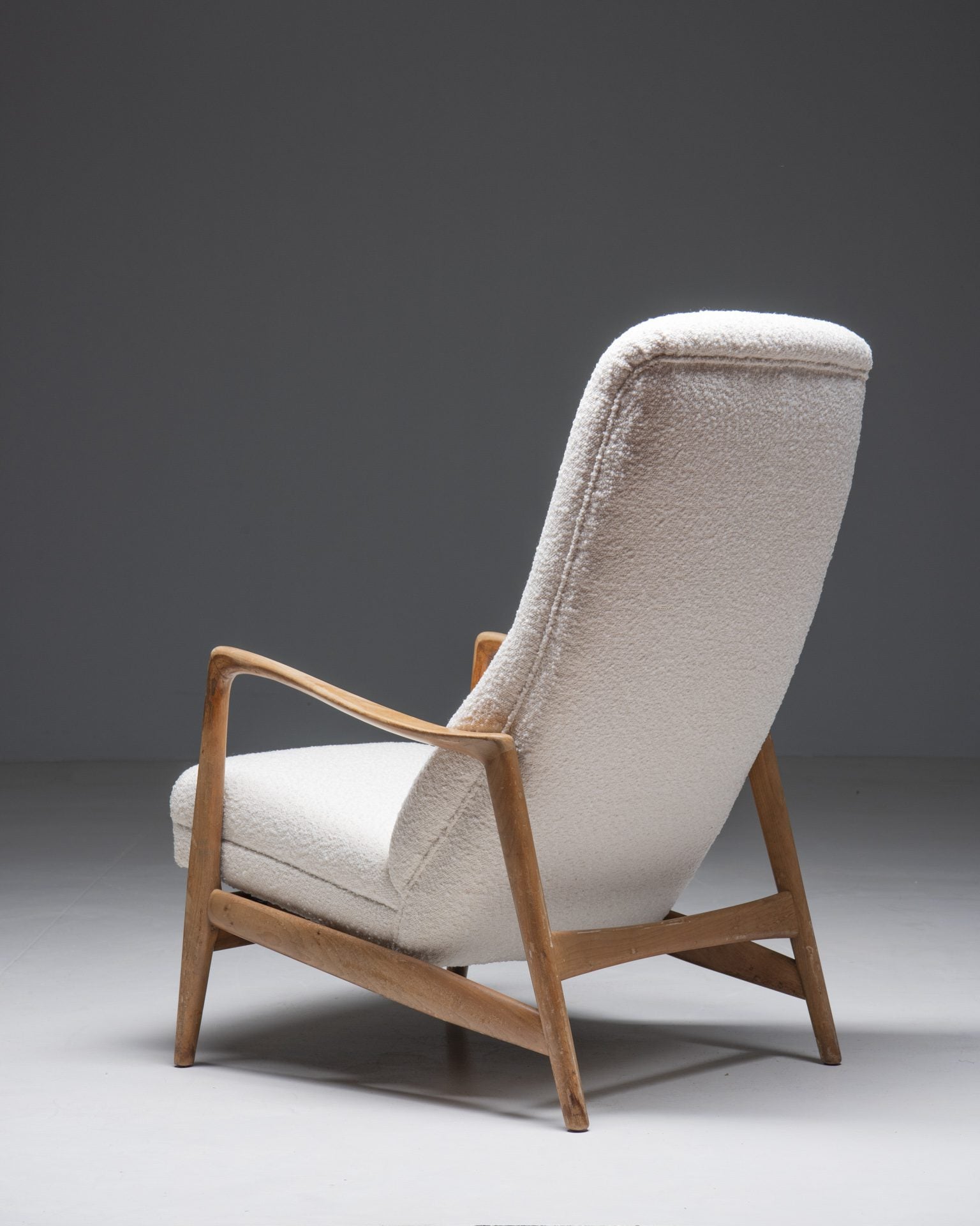 Gio Ponti ‘Model 829’ Reclining Easy Chair