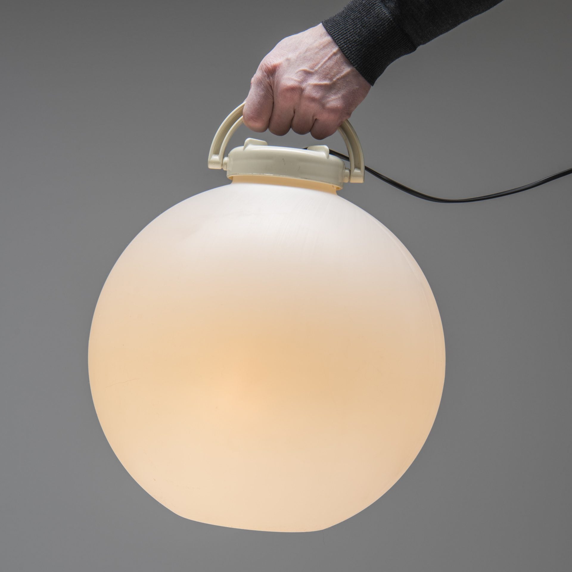 Isao Hosoe ‘Tama’ Floor Lamp