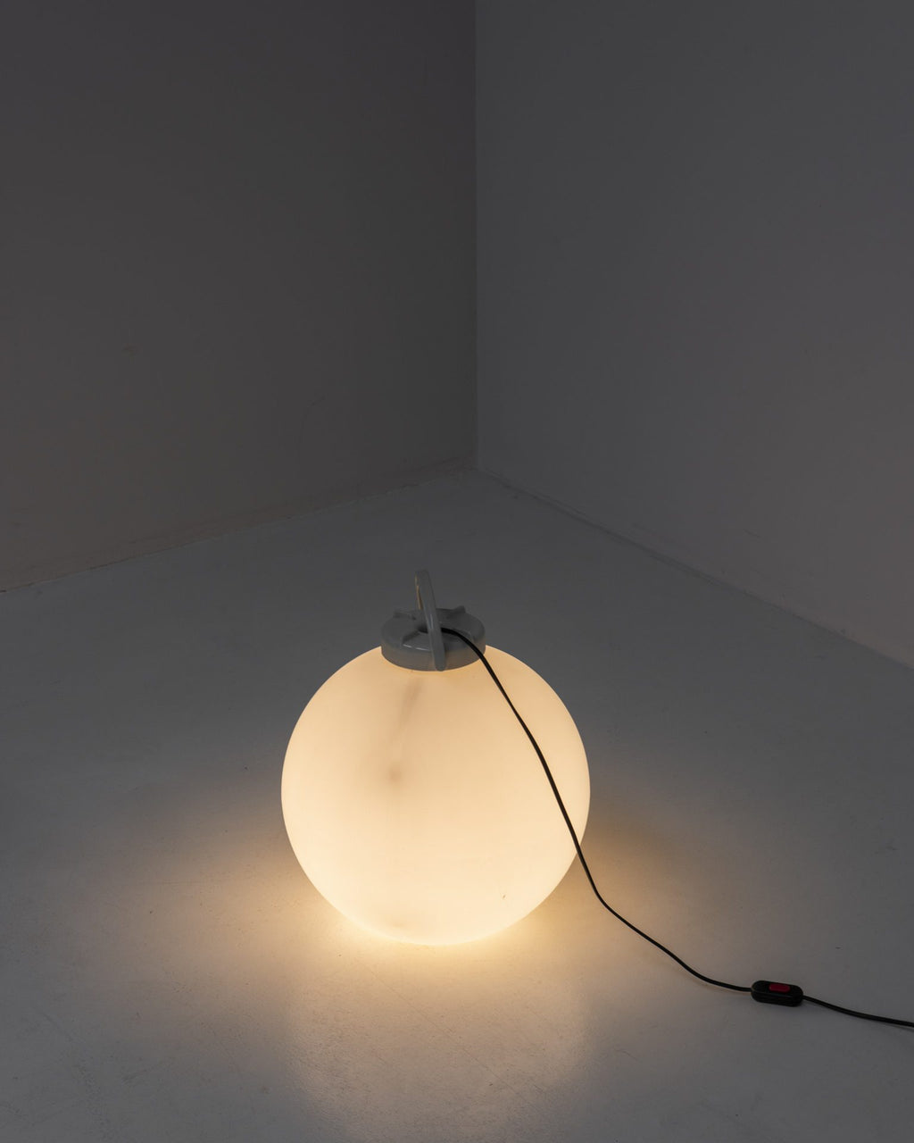 Isao Hosoe ‘Tama’ Floor Lamp