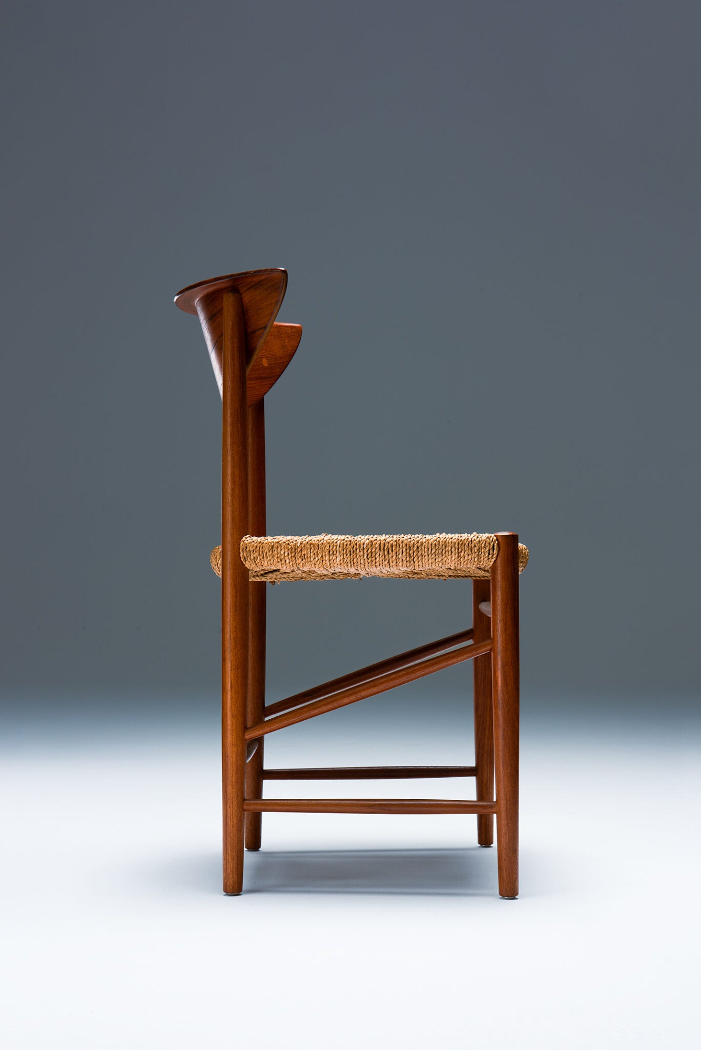 Orla Mølgaard-Nielsen, Peter Hvidt ‘Model 316’ Chairs