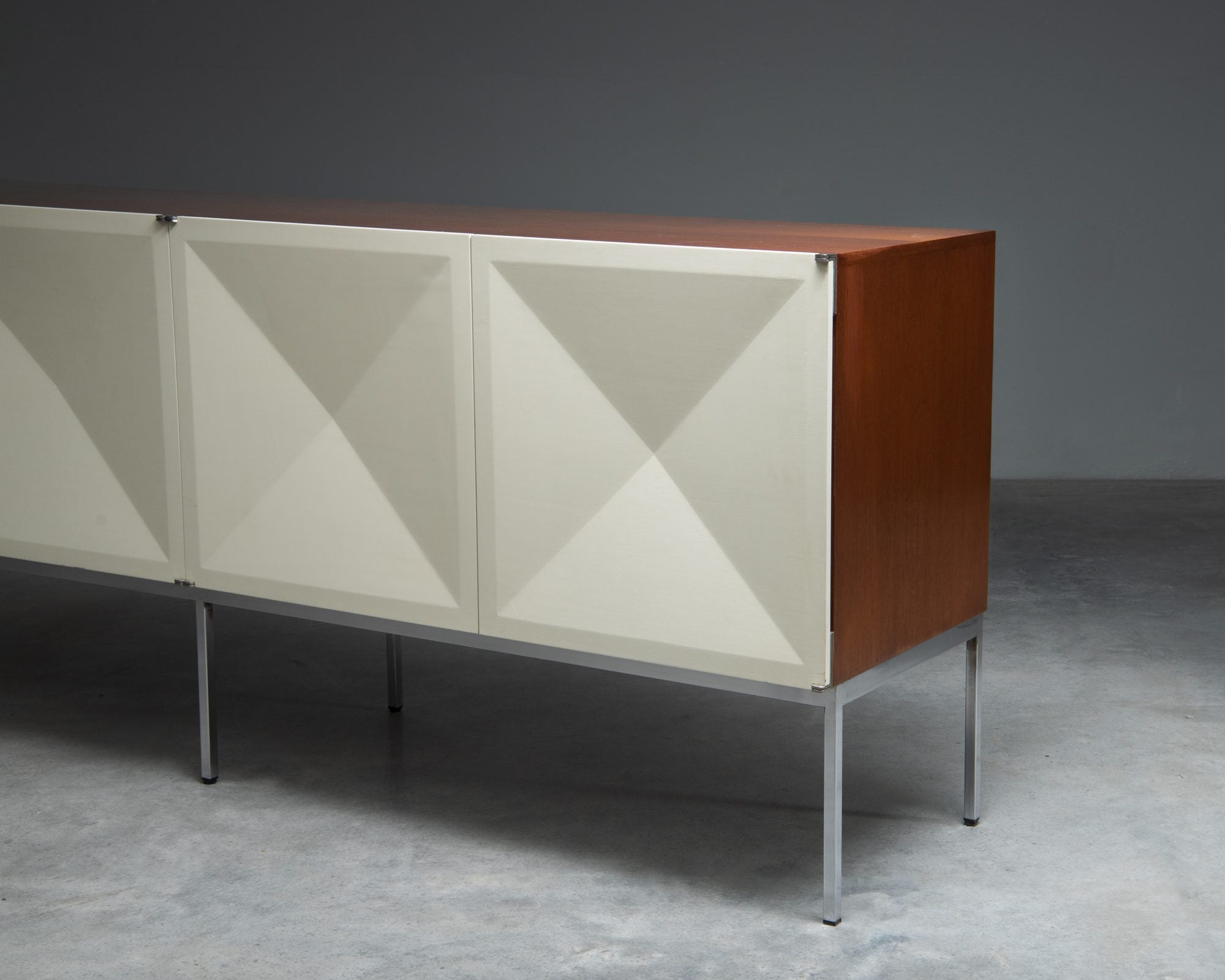 Antoine Phillipon & Jacqueline Lecoq ‘Pointe De Diamant’ sideboard – 1964