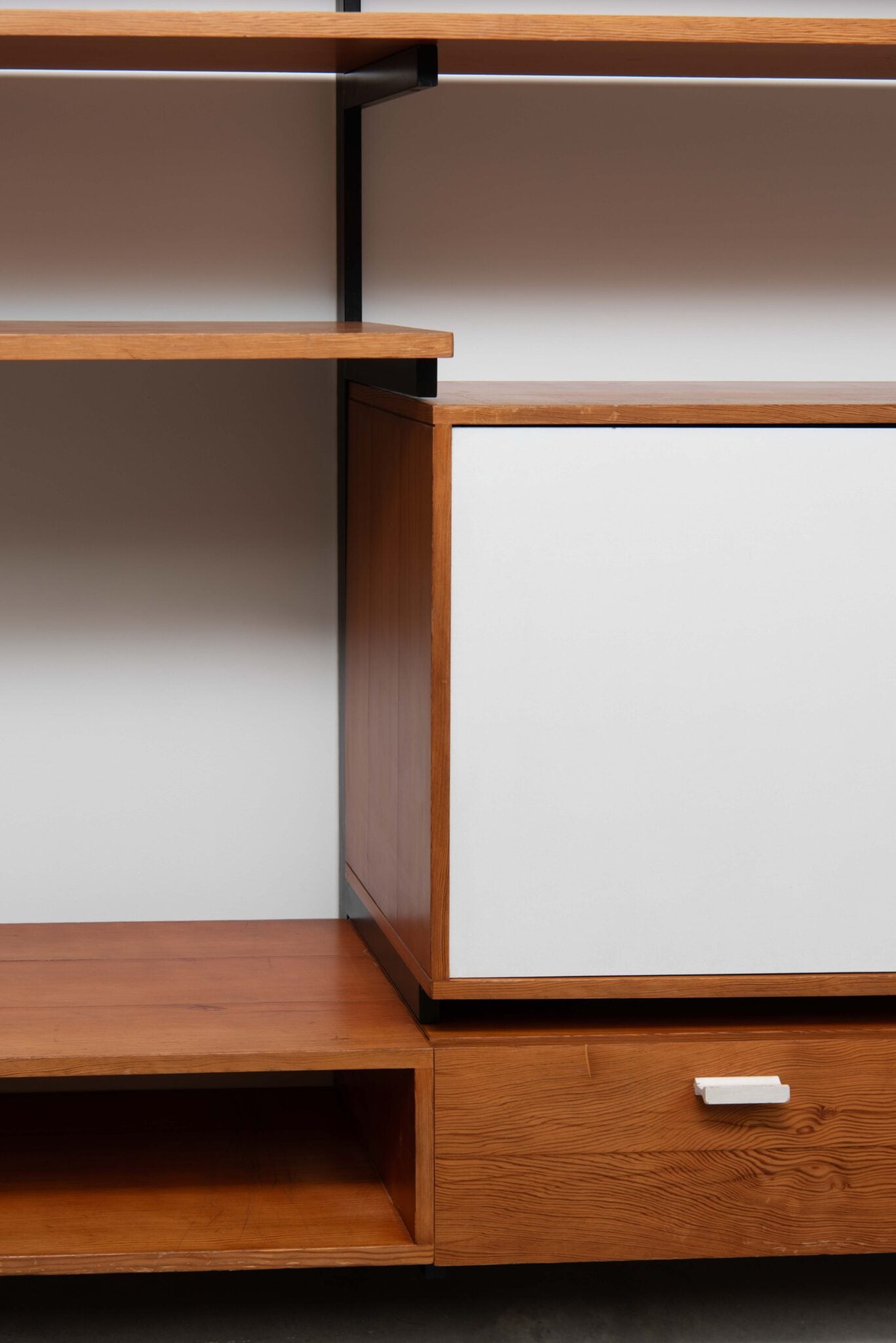 Jul de Roover Wall Shelving Unit in Pine