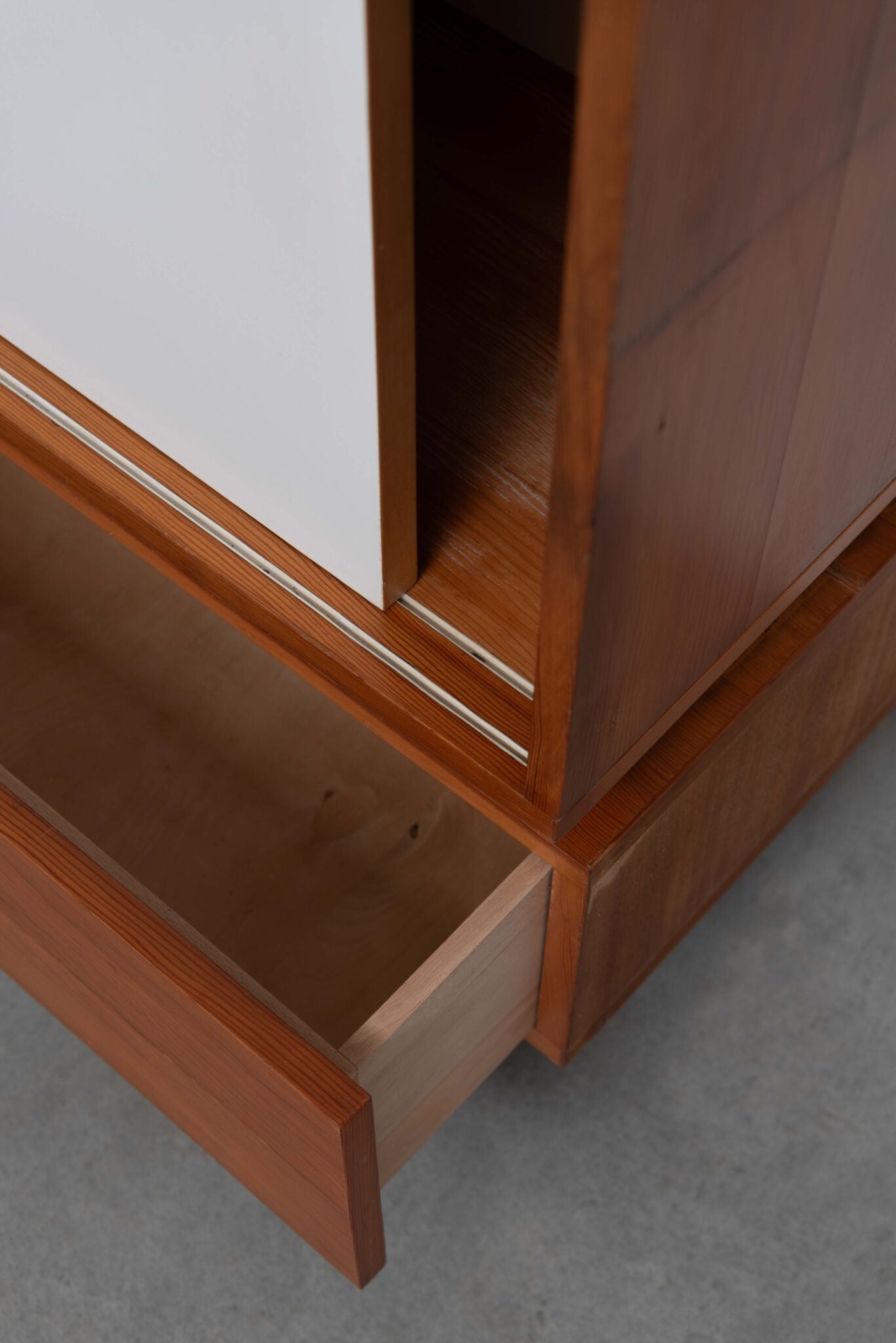 Jul de Roover Wall Shelving Unit in Pine