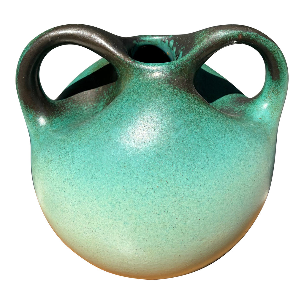 Scarce vase by Léon Arthur Tuntundjian