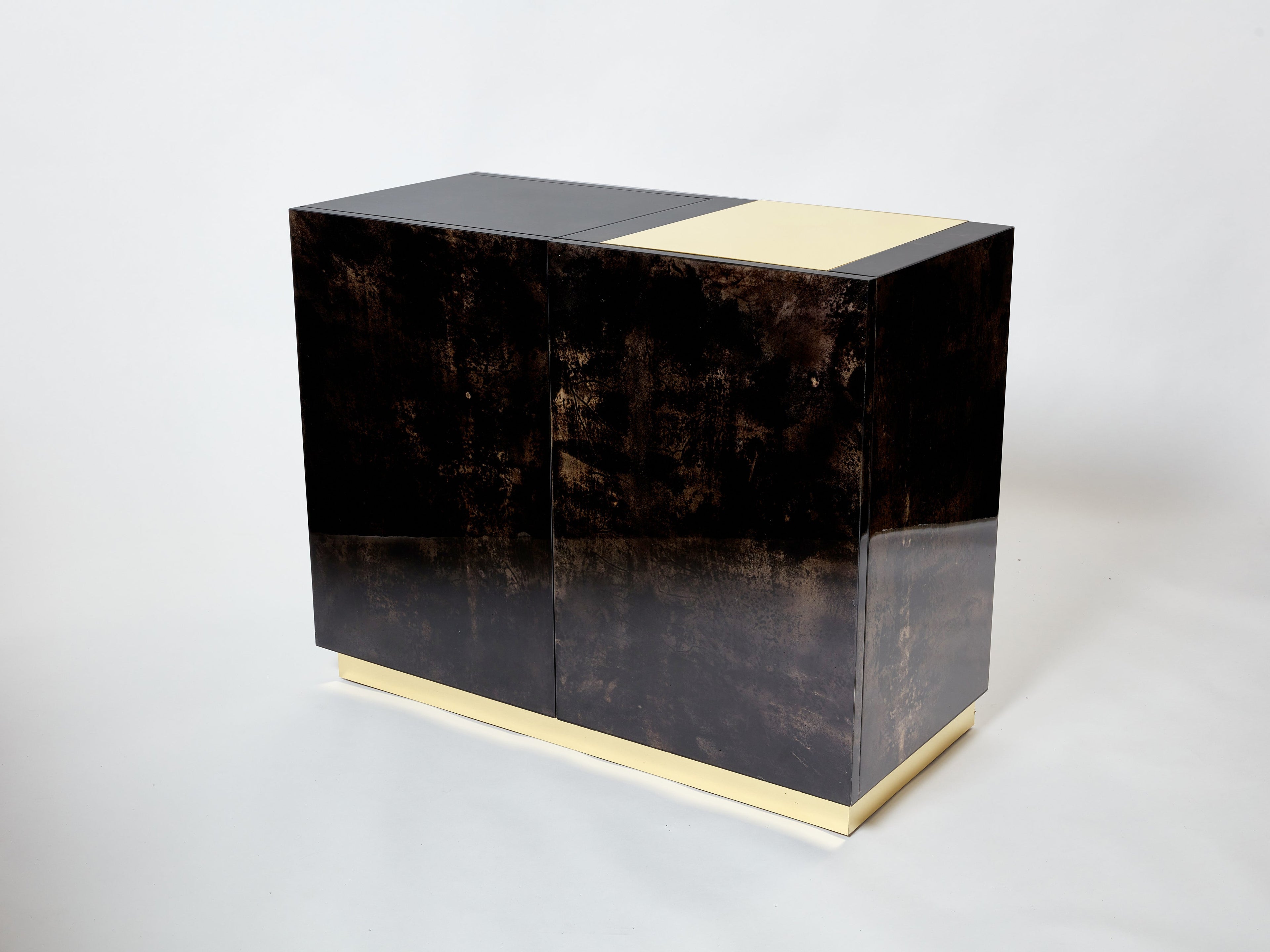 Aldo Tura brown goatskin parchment brass cabinet bar 1960s