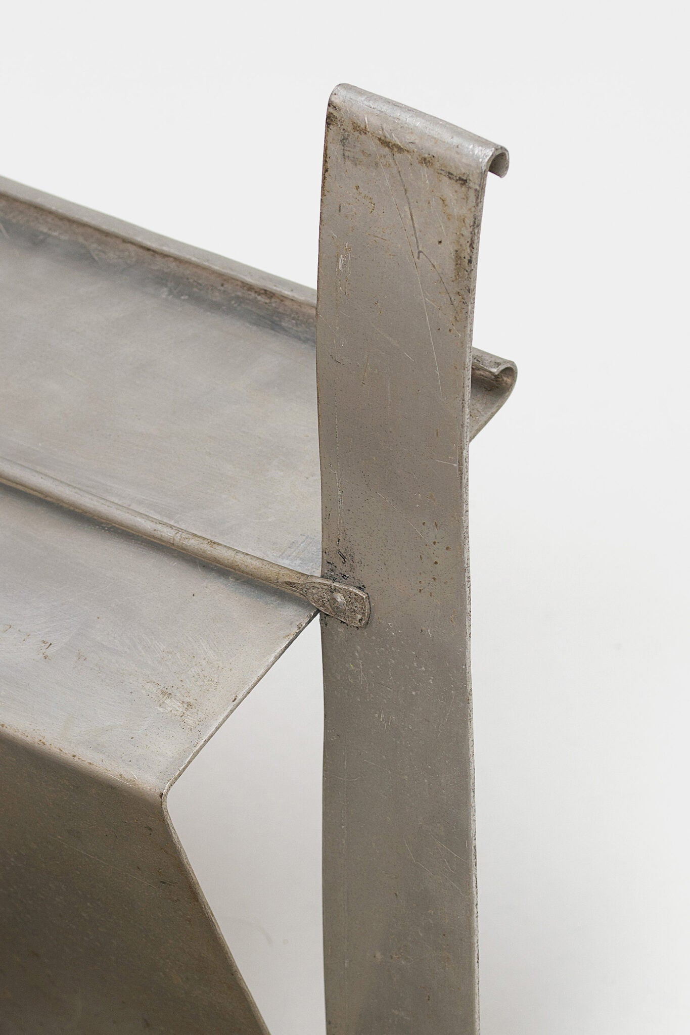 Rob Parry Unique Magazine Holder ‘Lektuurbak’
