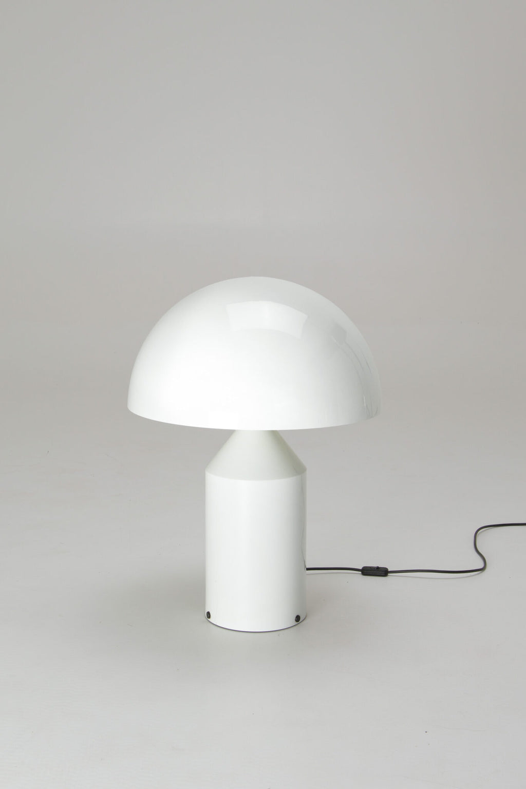 Vico Magistretti Atollo 233 Large Table Lamp – Early Edition