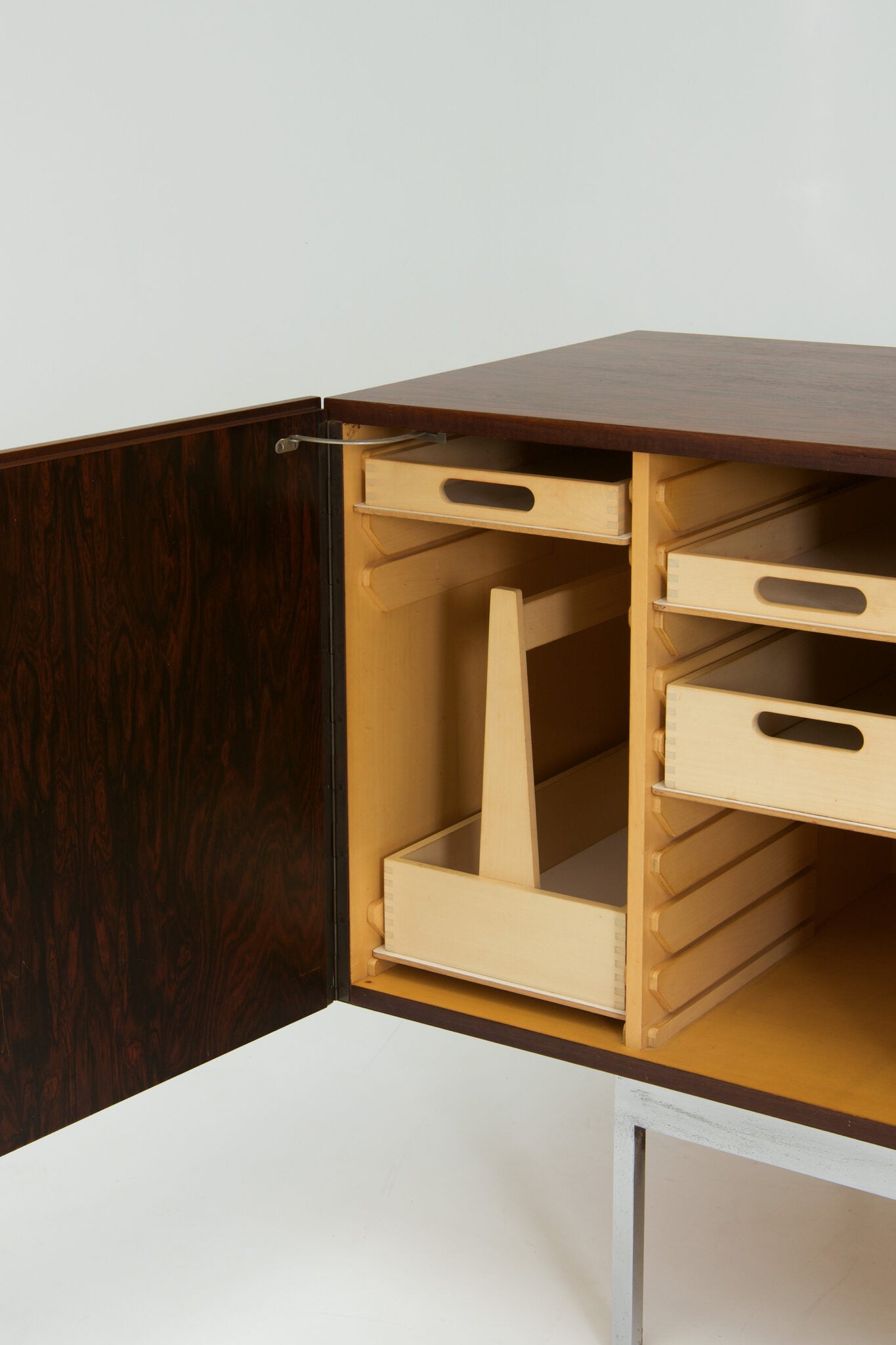 Dieter Waeckerlin B40 Minimalist Sideboard in Rosewood