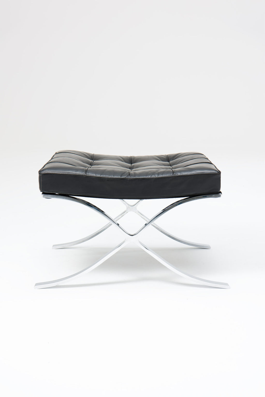 Mies van der Rohe BARCELONA CHAIR & OTTOMAN