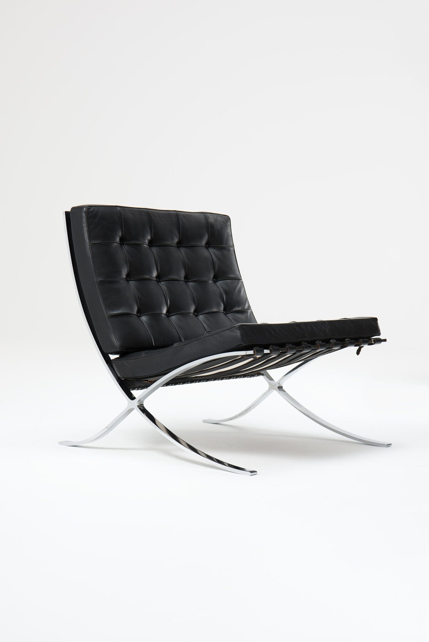 Mies van der Rohe BARCELONA CHAIR & OTTOMAN