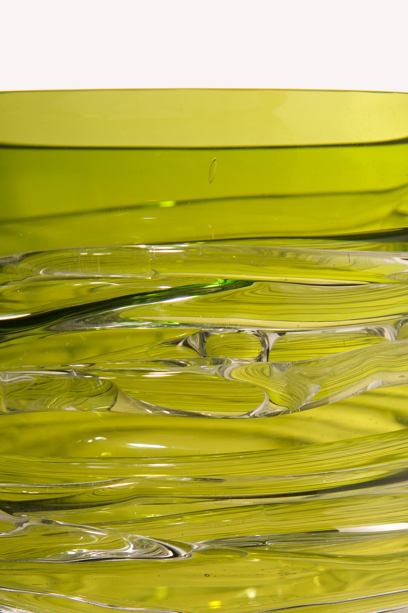 l'Anverre, Sem Schanzer ‘Tamtam Honey’ Vase in Crystal and Green Glass