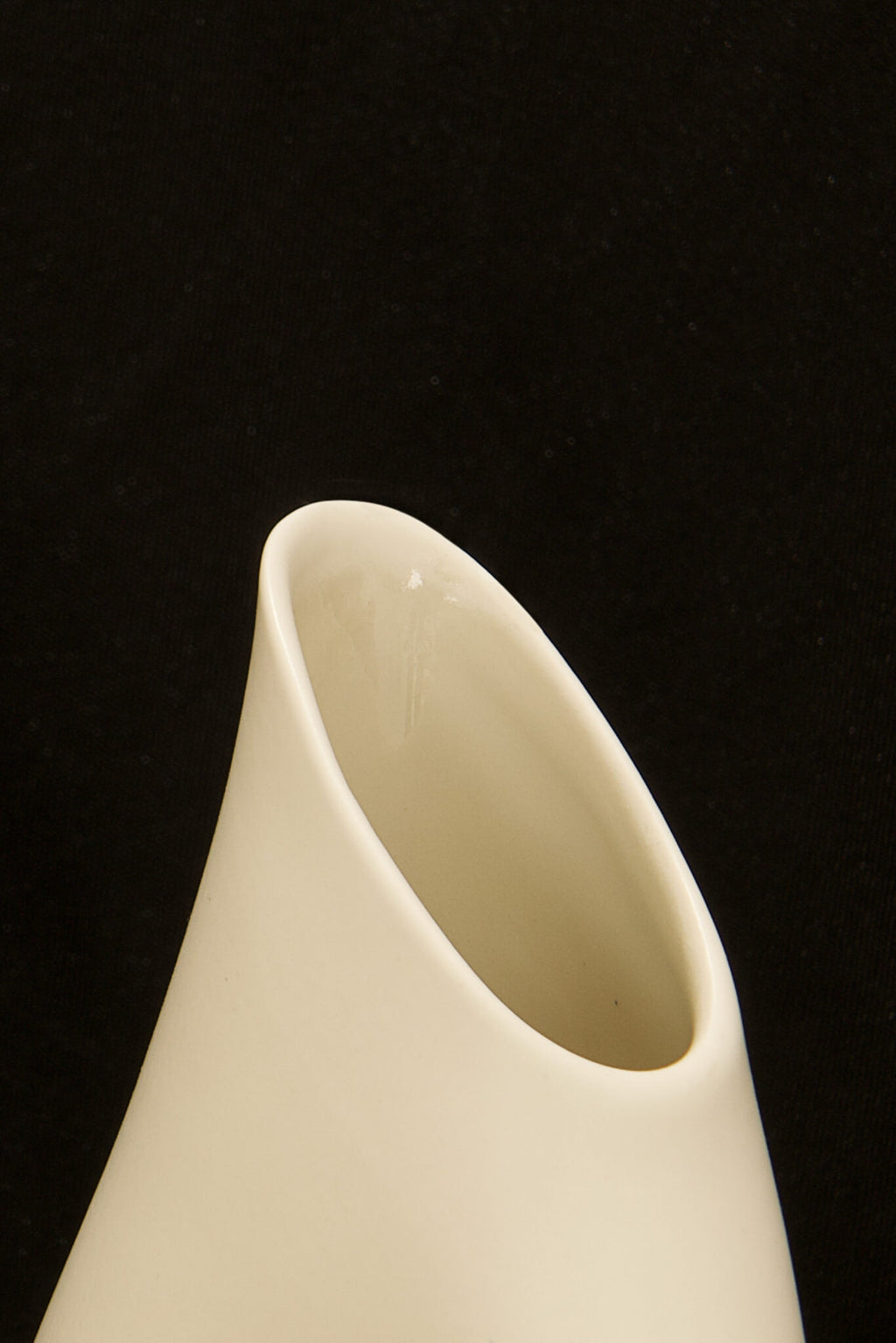 l'Anverre, Sem Schanzer Ceramic Carafe in white