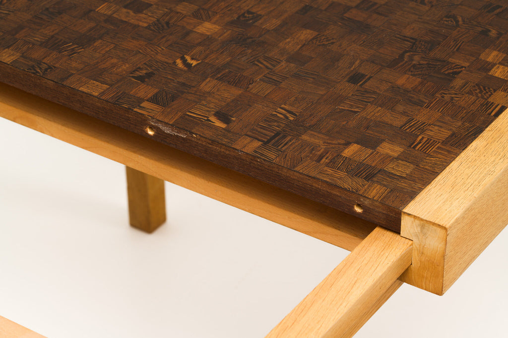 Checkered Extendable Dining Table