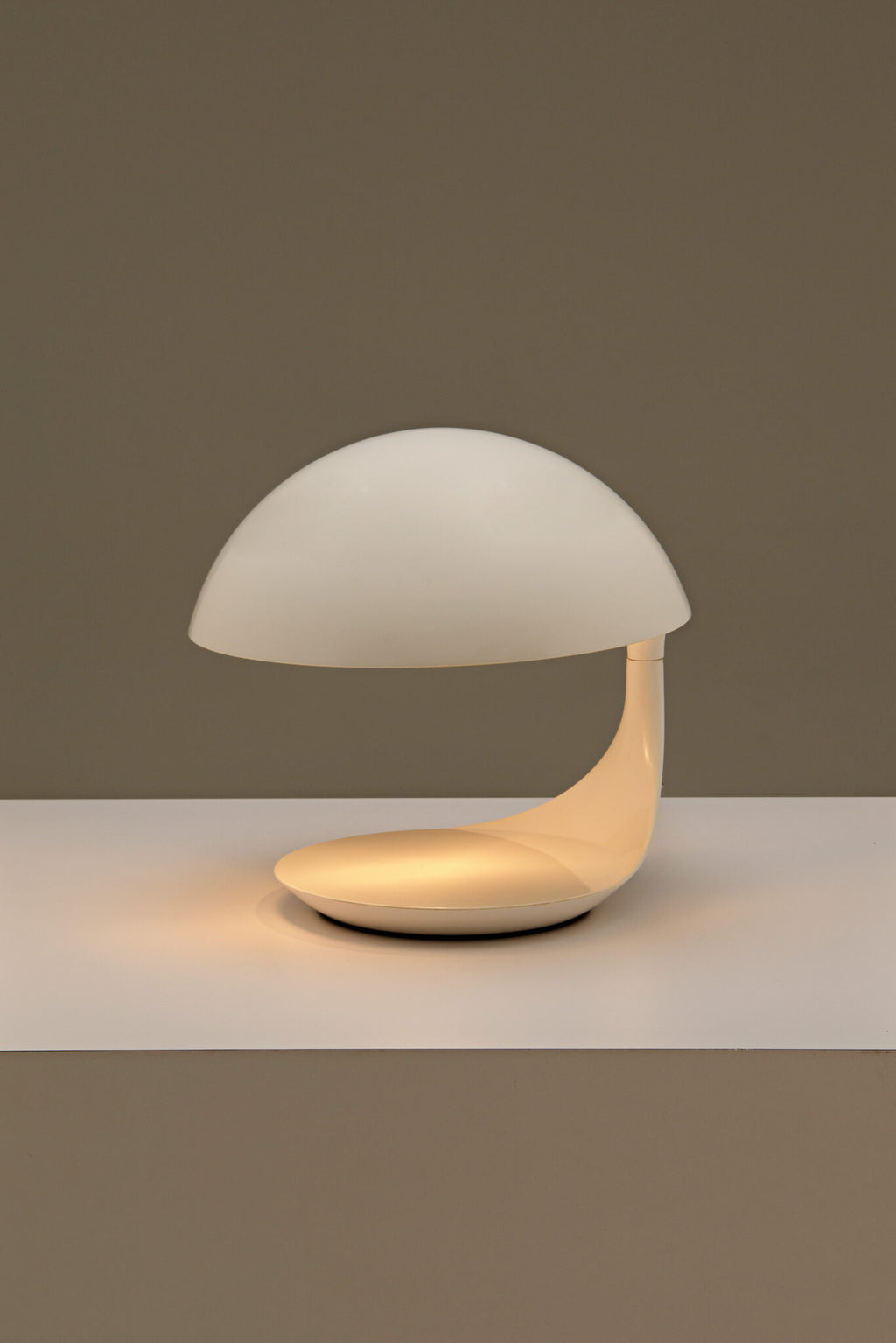 Elio Martinelli ‘Cobra 629’ Table Lamp