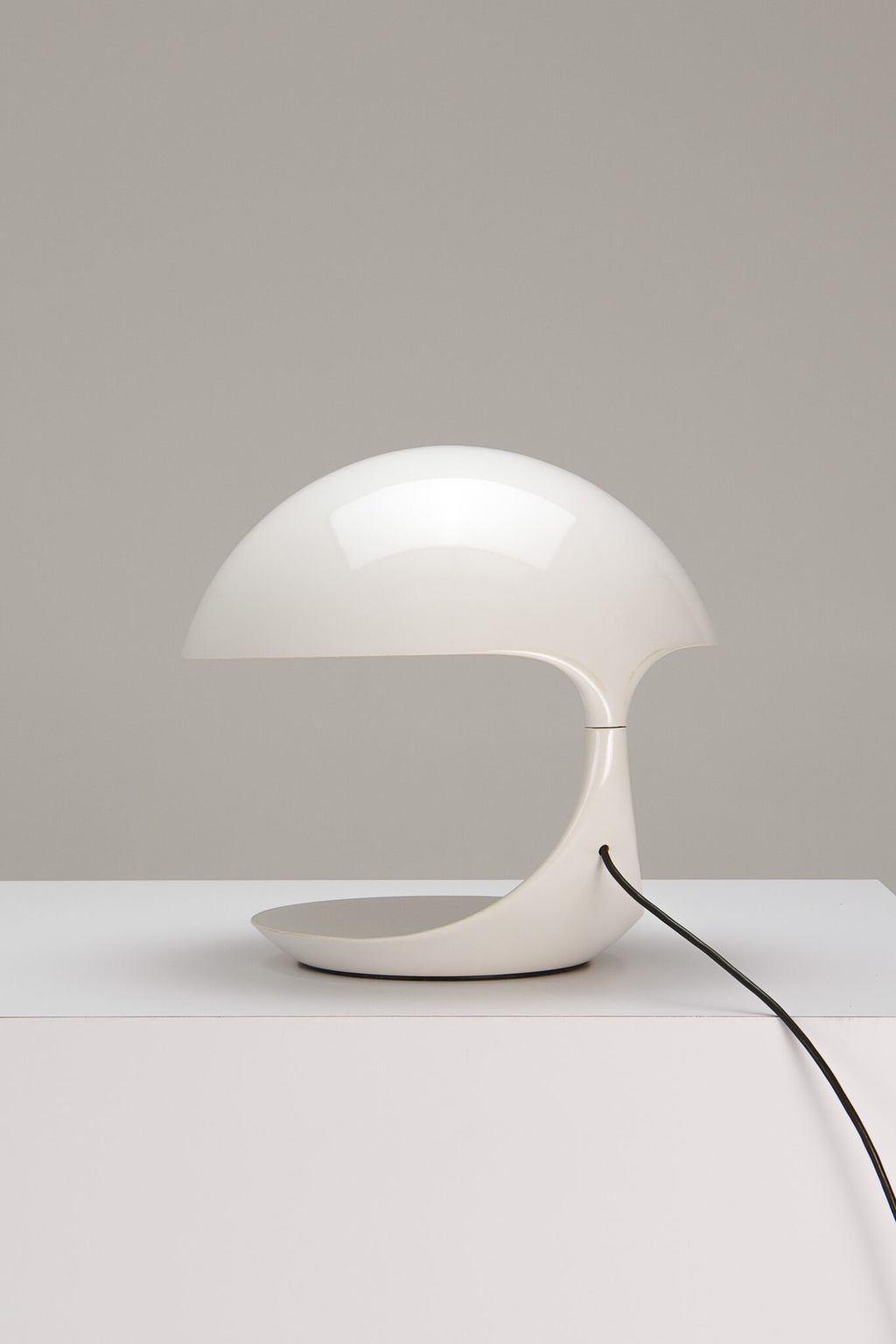 Elio Martinelli ‘Cobra 629’ Table Lamp