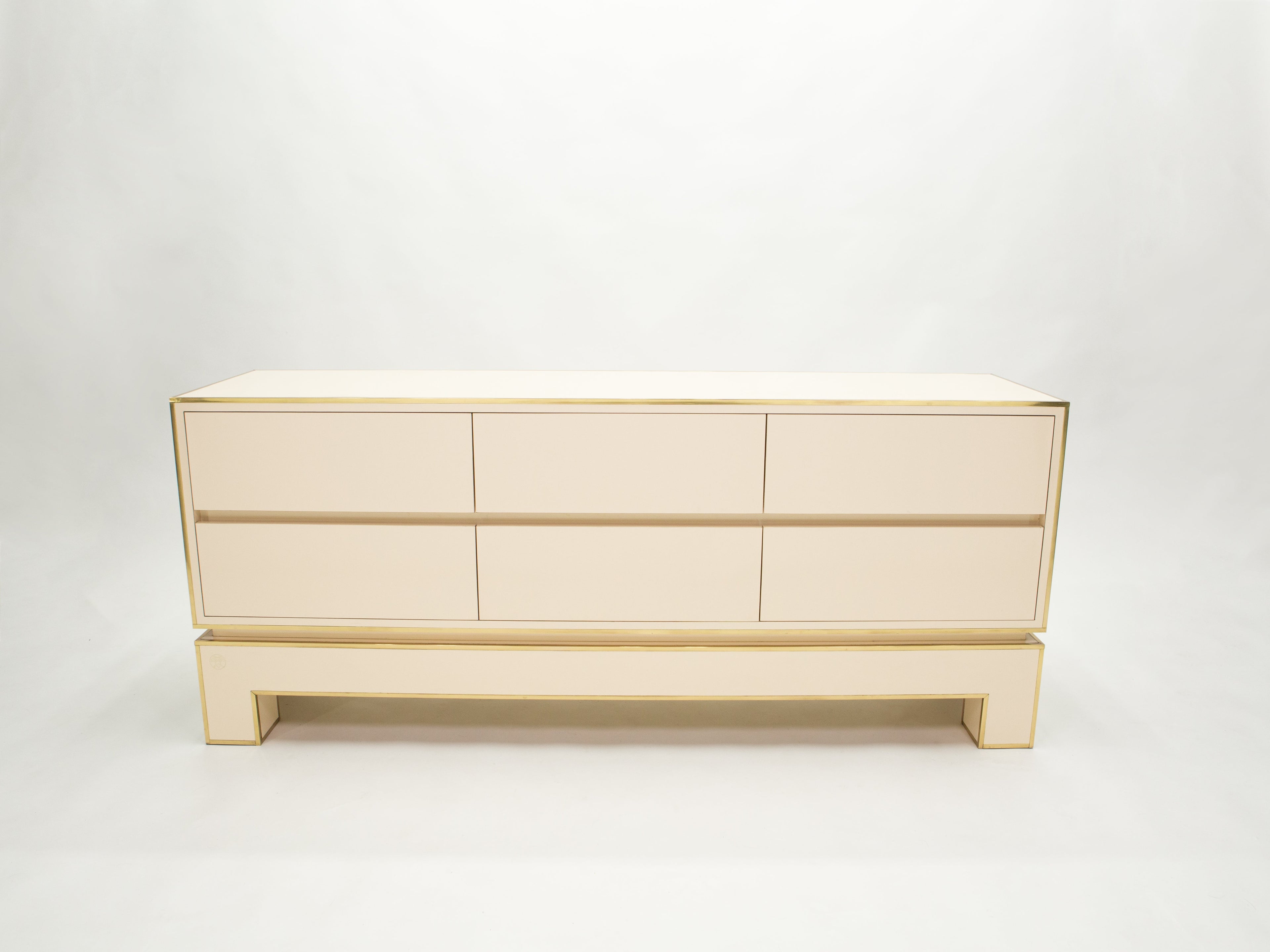 Sideboard commode brass white lacquer by Alain Delon for Maison Jansen 1975
