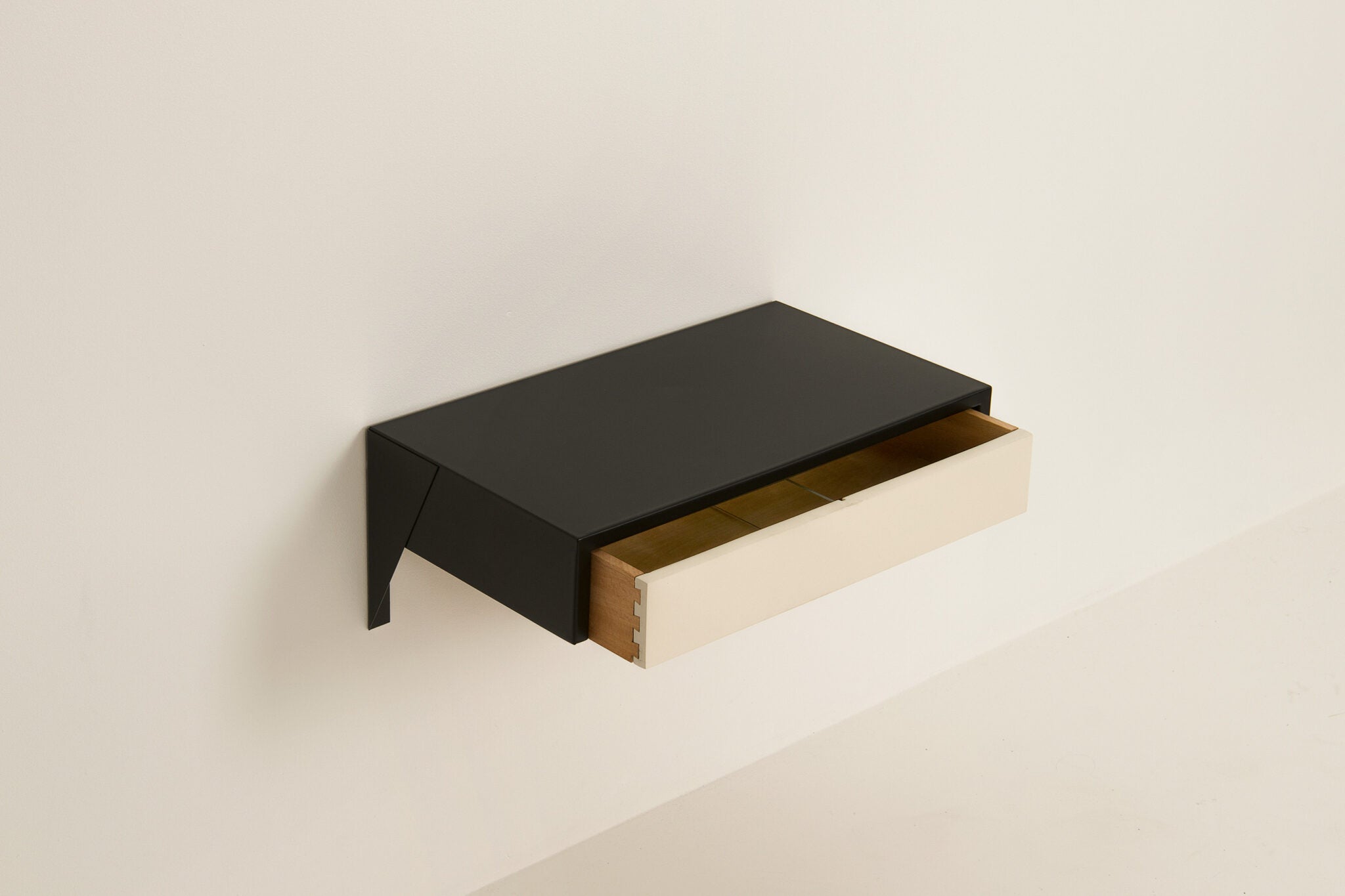Martin Visser ‘DD01’ Drawer Wall Unit