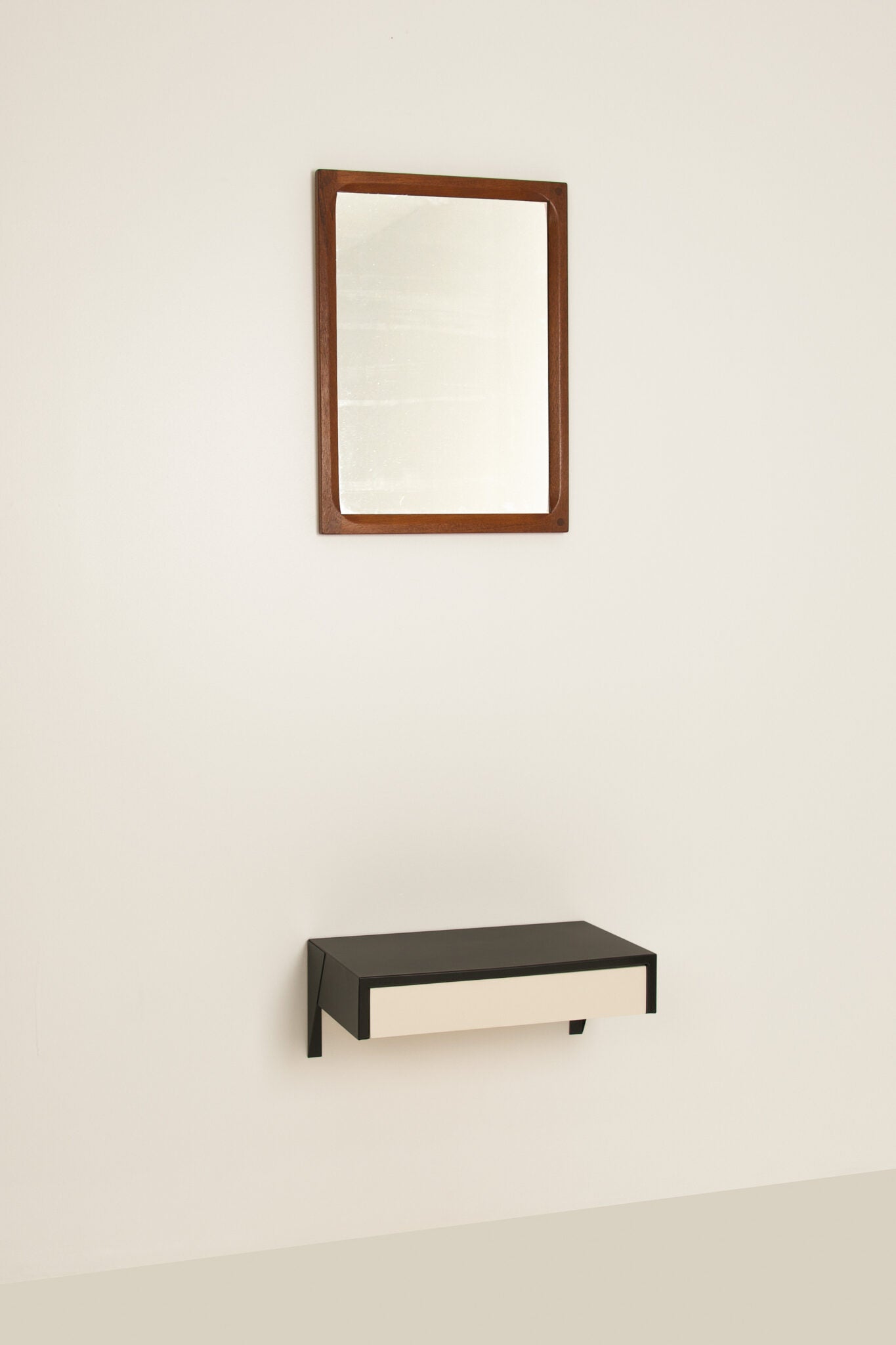 Martin Visser ‘DD01’ Drawer Wall Unit