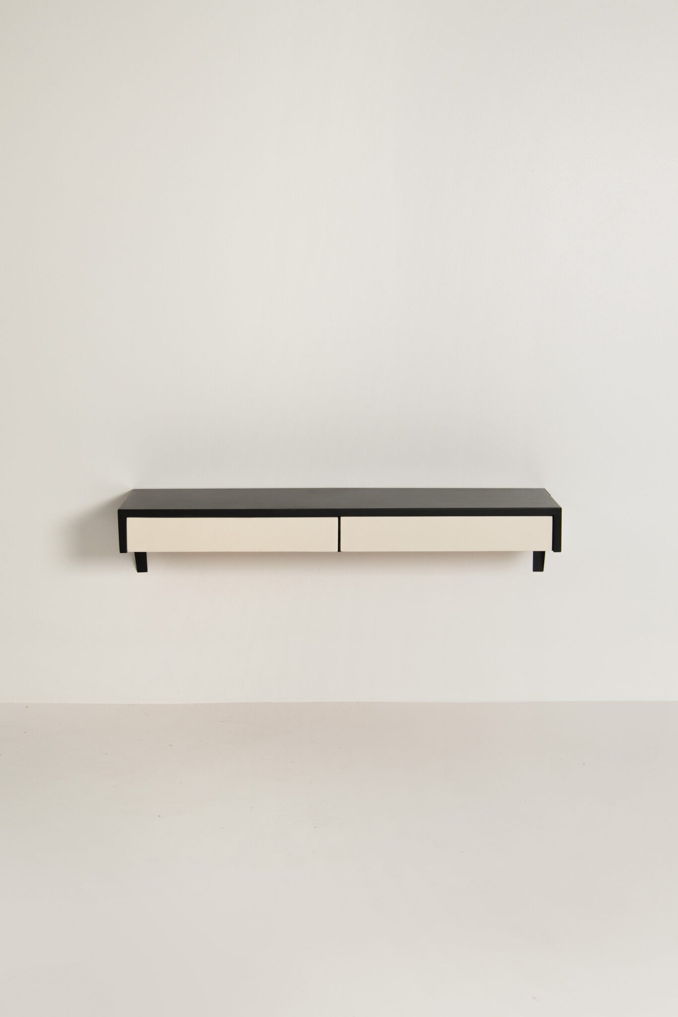 Martin Visser ‘DD02’ Drawer Wall Unit