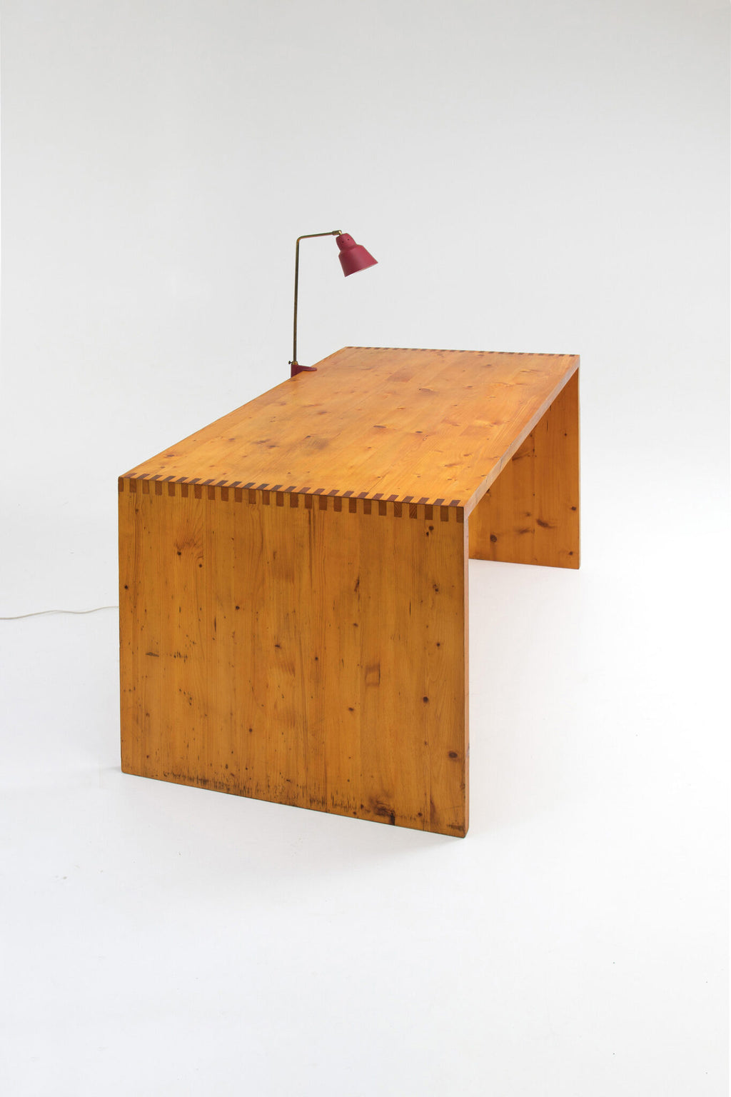 Ate van Apeldoorn Desk in Solid Pine