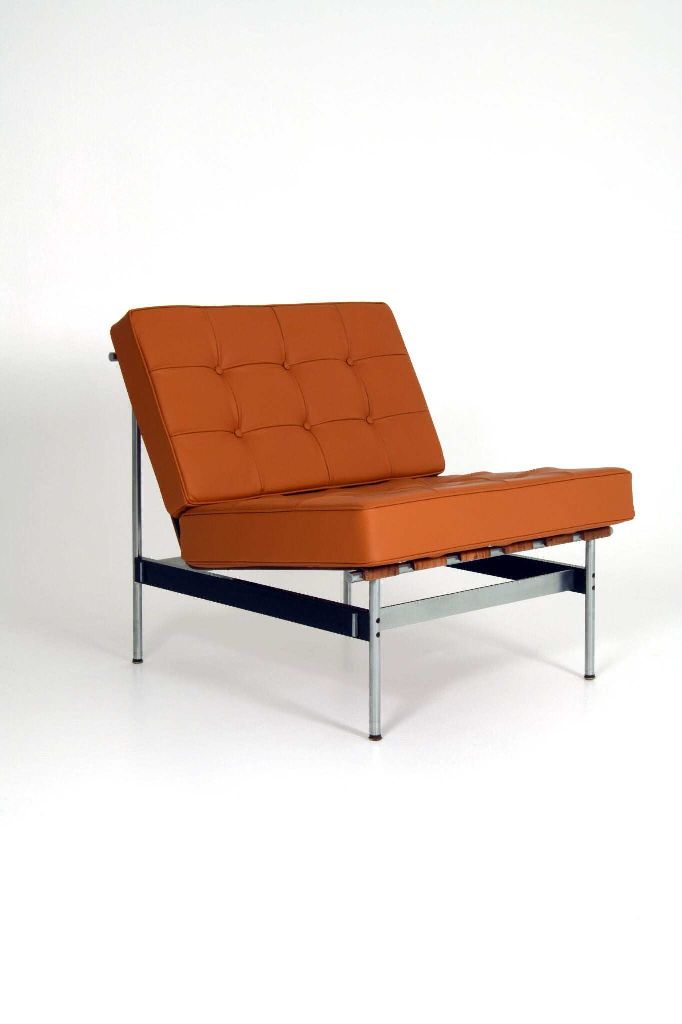 Kho Liang Ie ‘F416’ Easy Chair