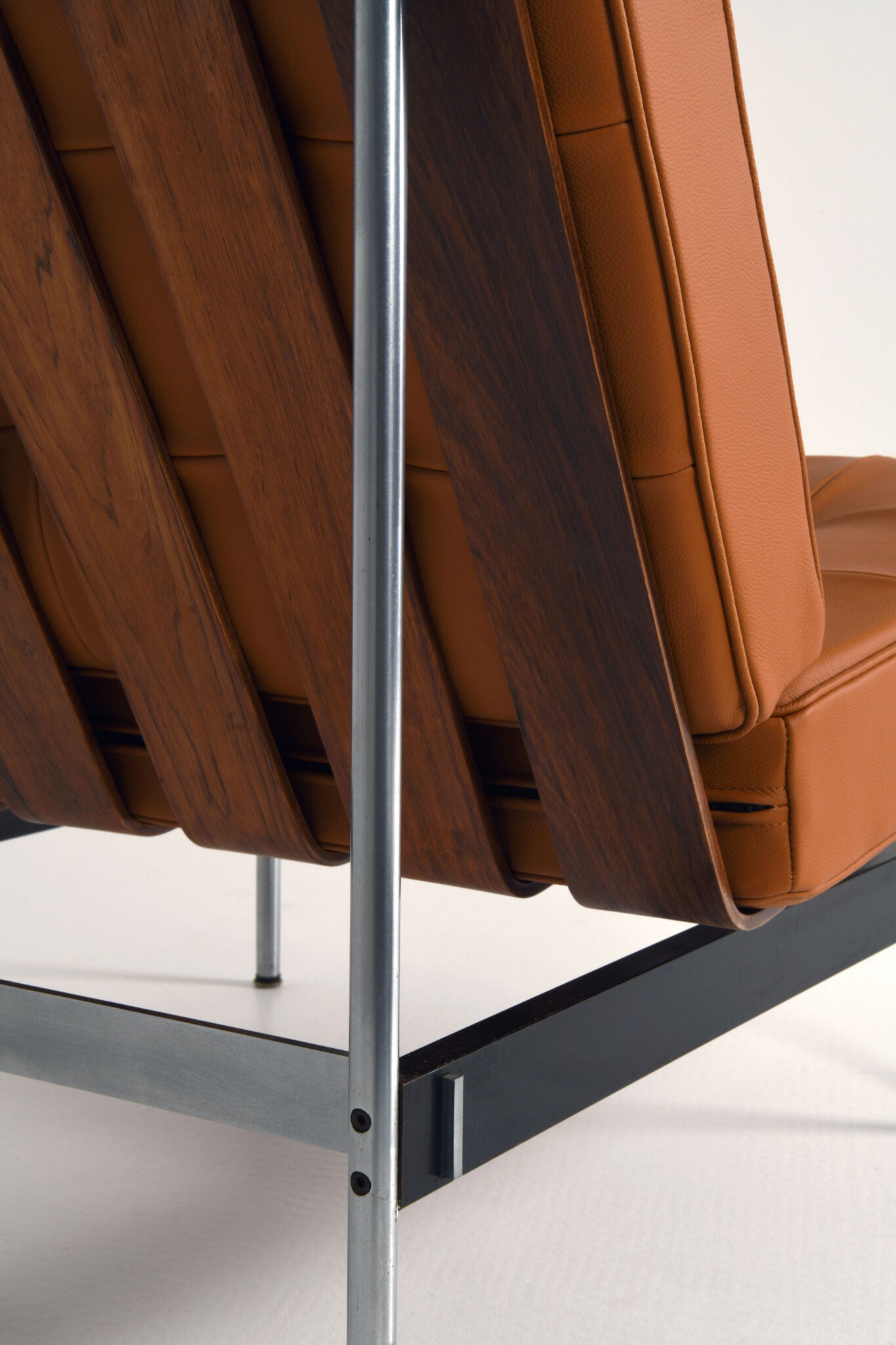 Kho Liang Ie ‘F416’ Easy Chair