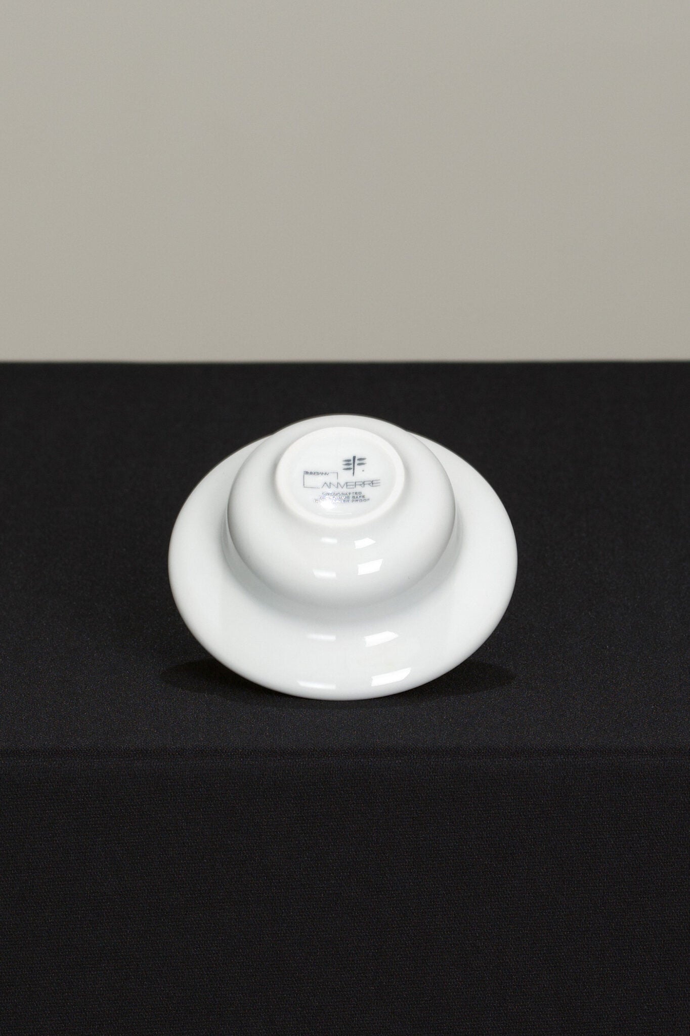 l'Anverre, Sem Schanzer Set of espresso ‘Flying Saucers’ Coffee Cups