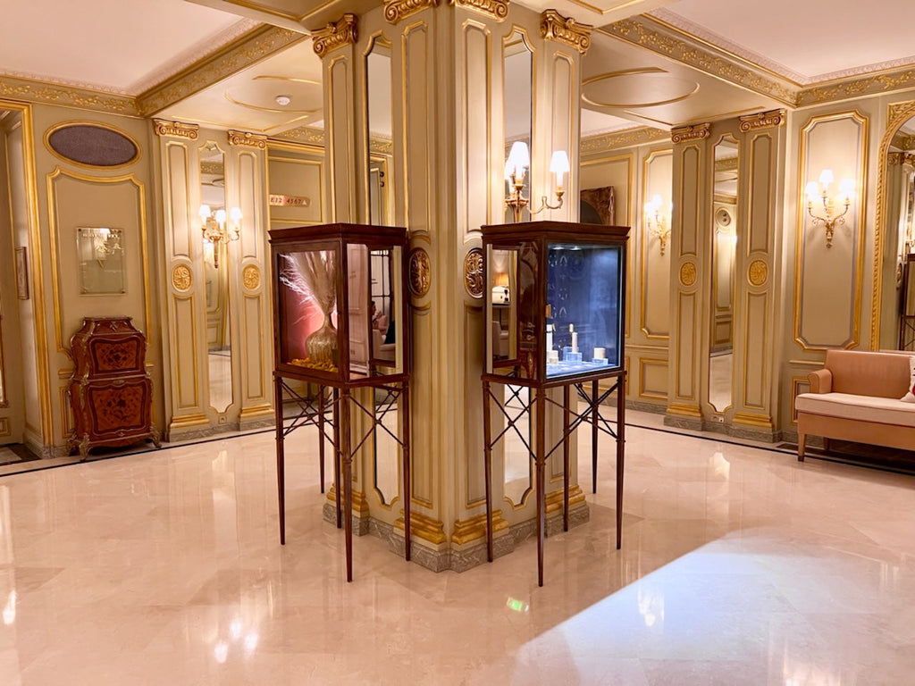 French gilded iron mirrored and brass bar cabinet vitrine 1920s