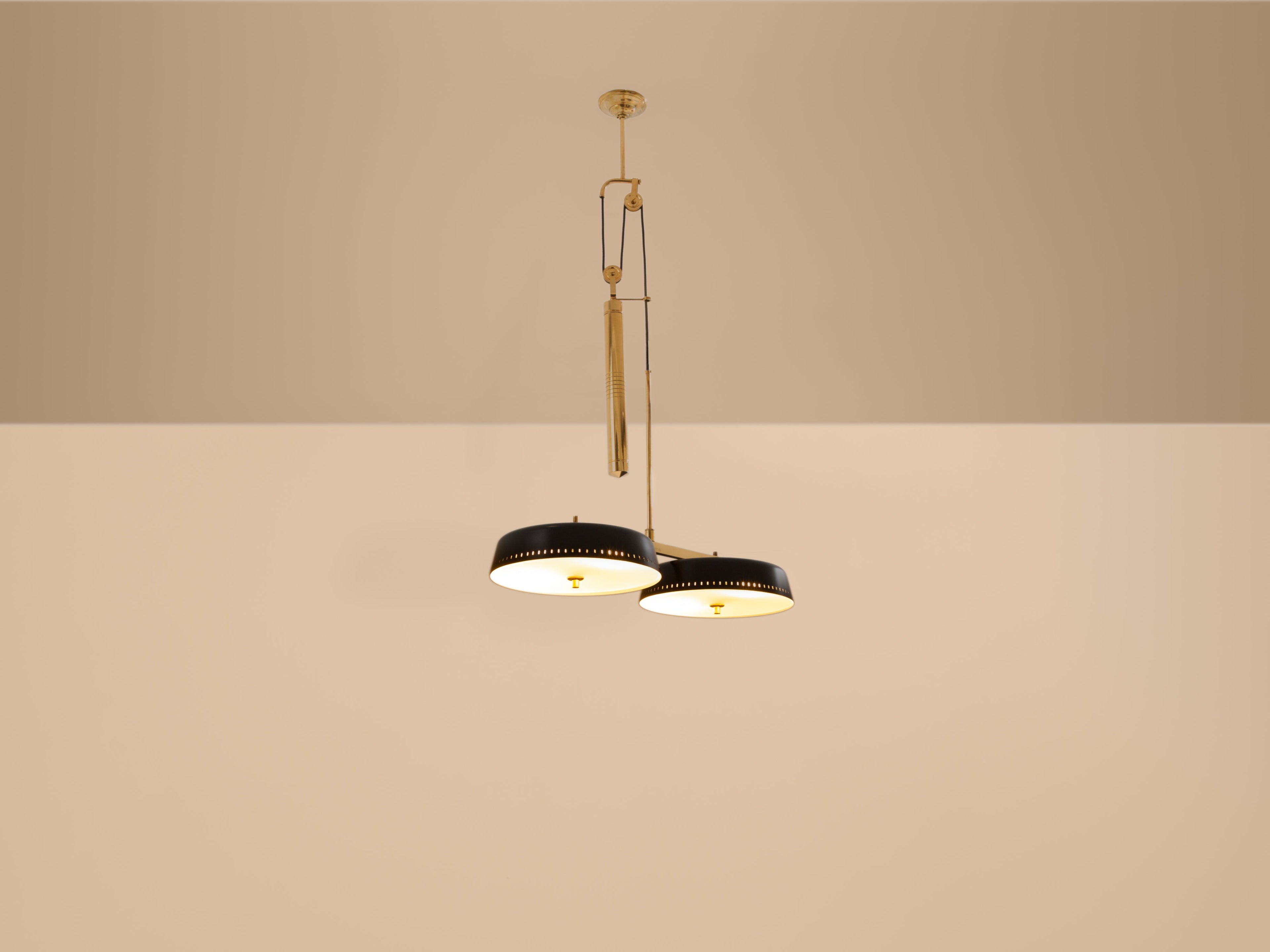 Gaetano Sciolari for Stilnovo painted metal brass pulley chandelier 1950