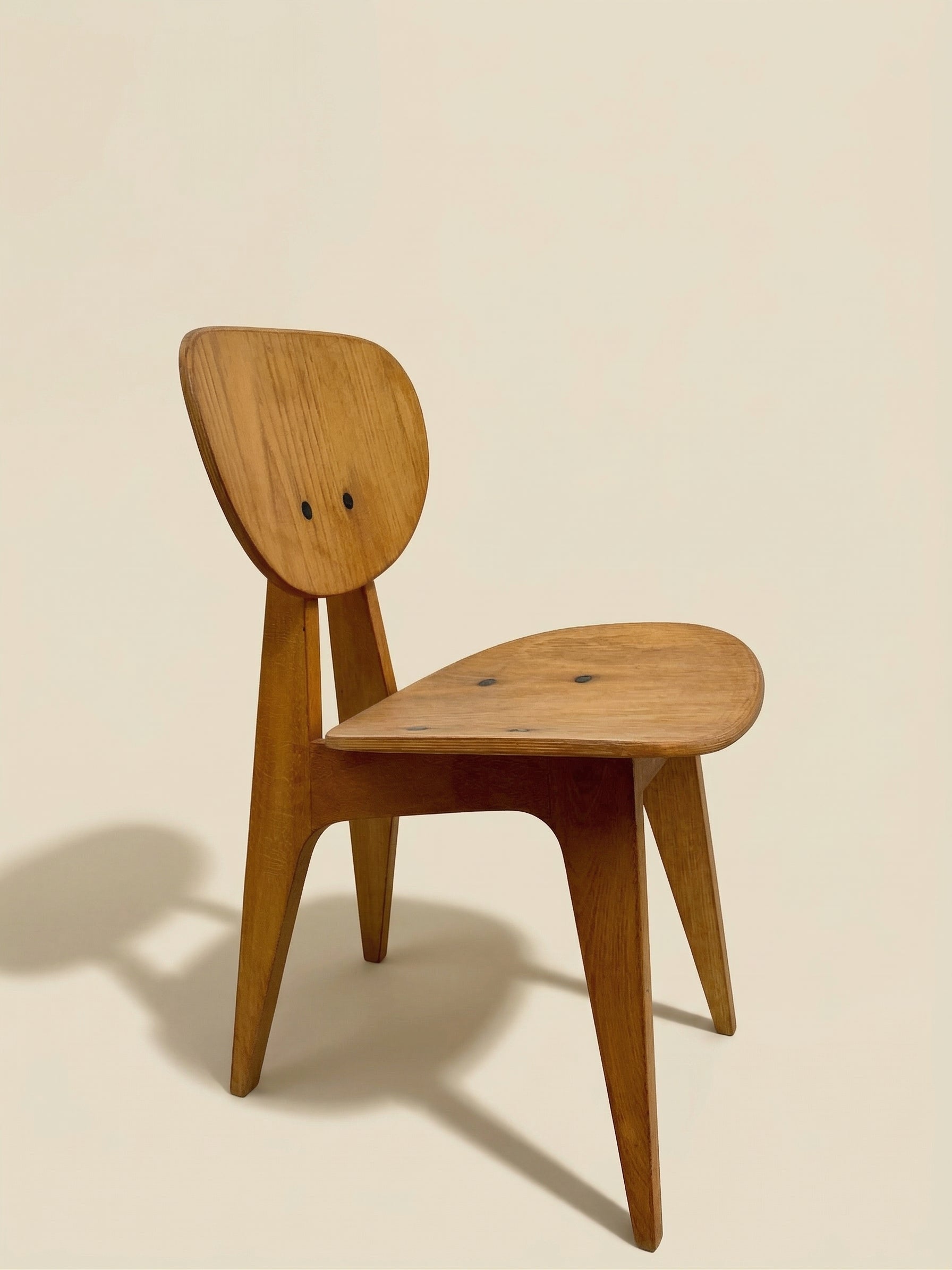 Junzo Sakakura chair