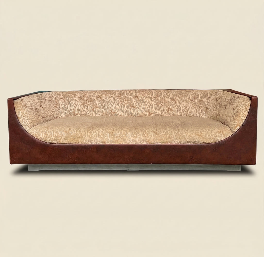 Cubo sofa by Jorge Zalszupin