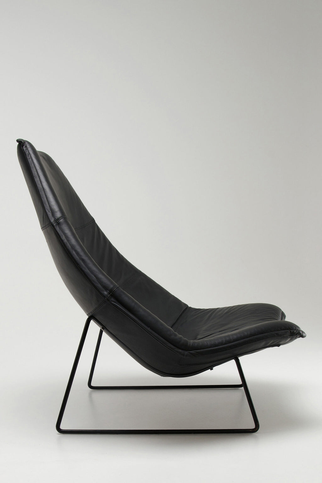 Geoffrey Harcourt Model ‘F585’ Sledge Easy Chair