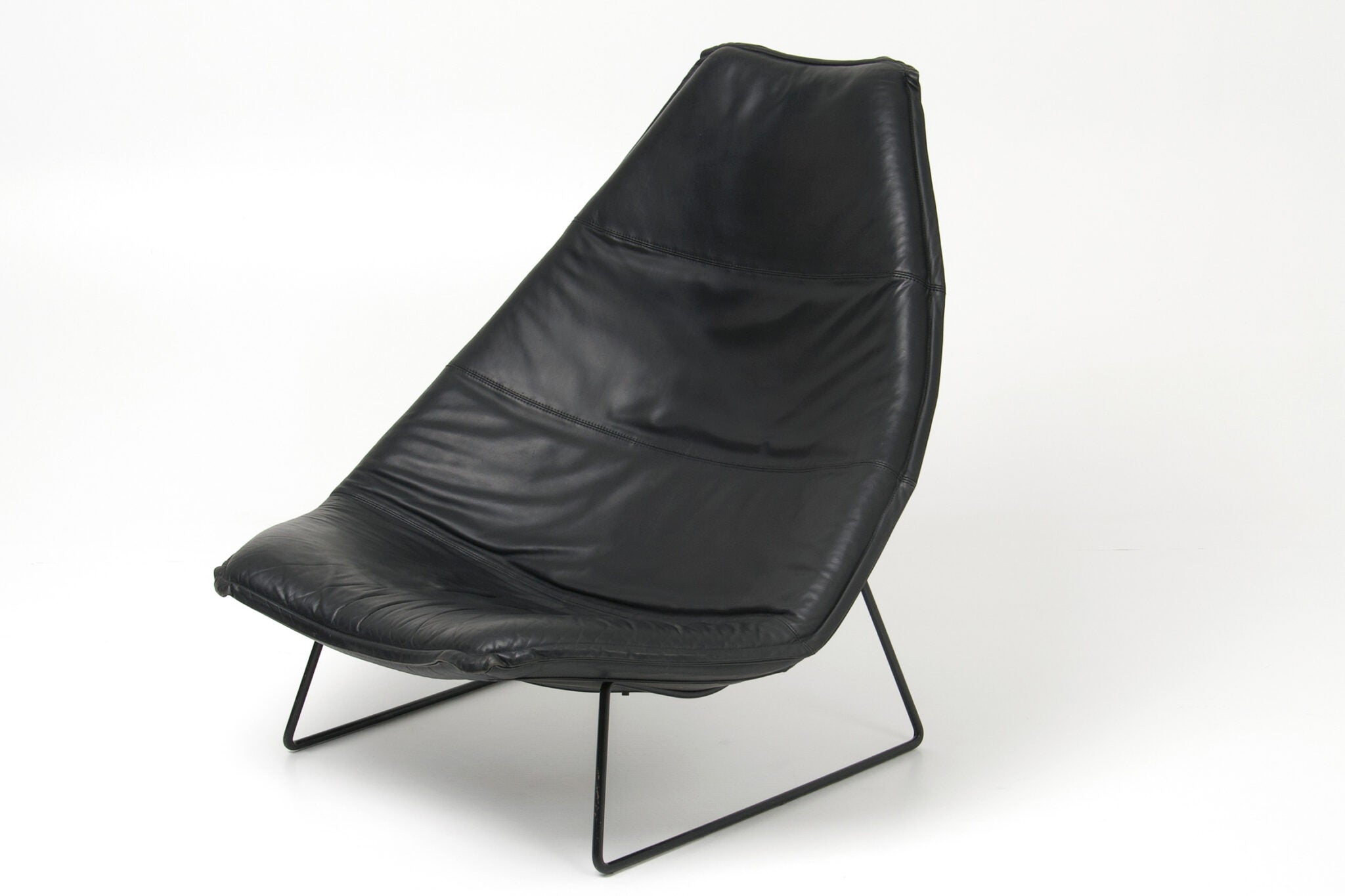 Geoffrey Harcourt Model ‘F585’ Sledge Easy Chair