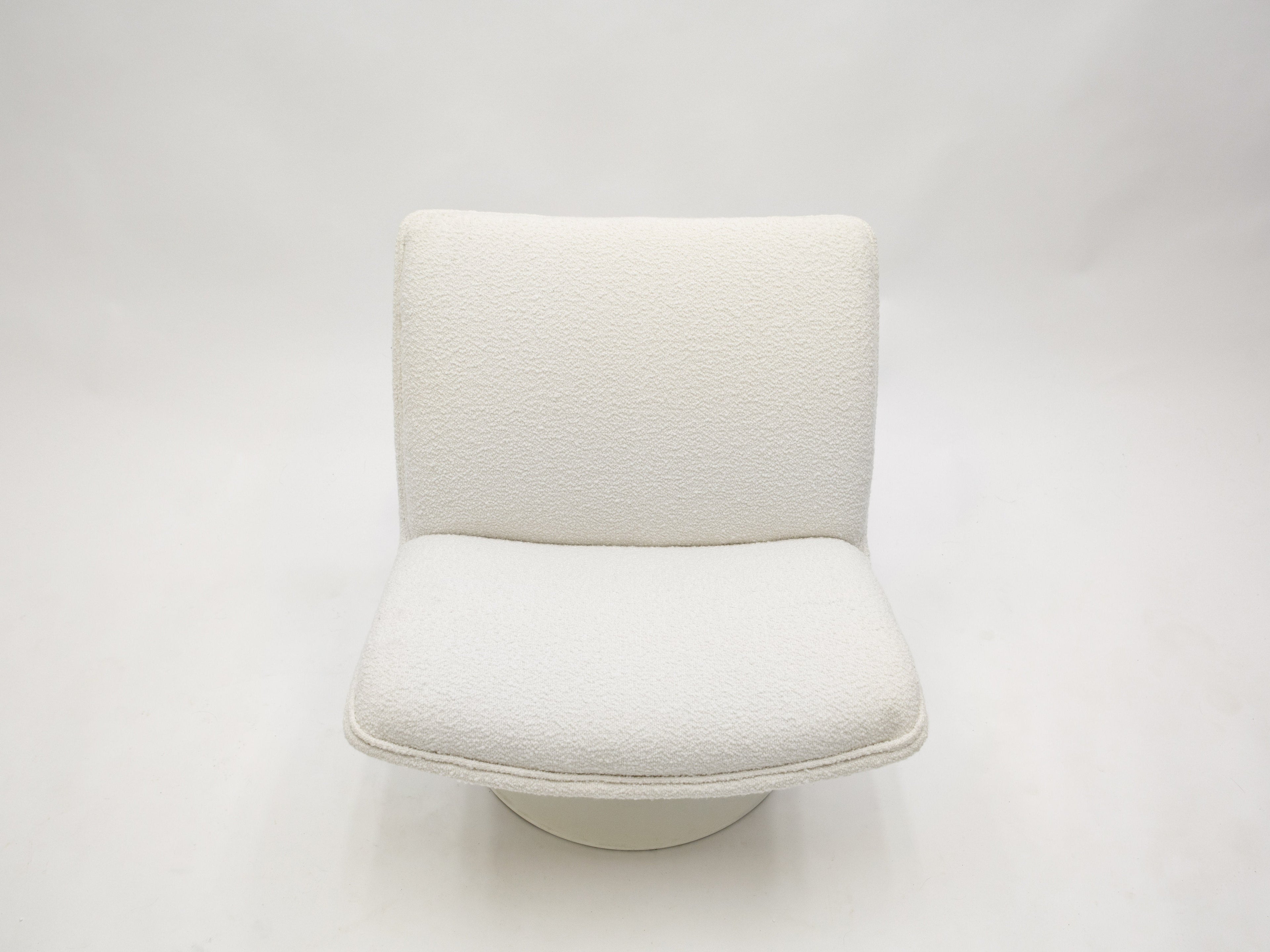 Geoffrey Harcourt for Artifort F504 swivel lounge chair bouclé 1960s