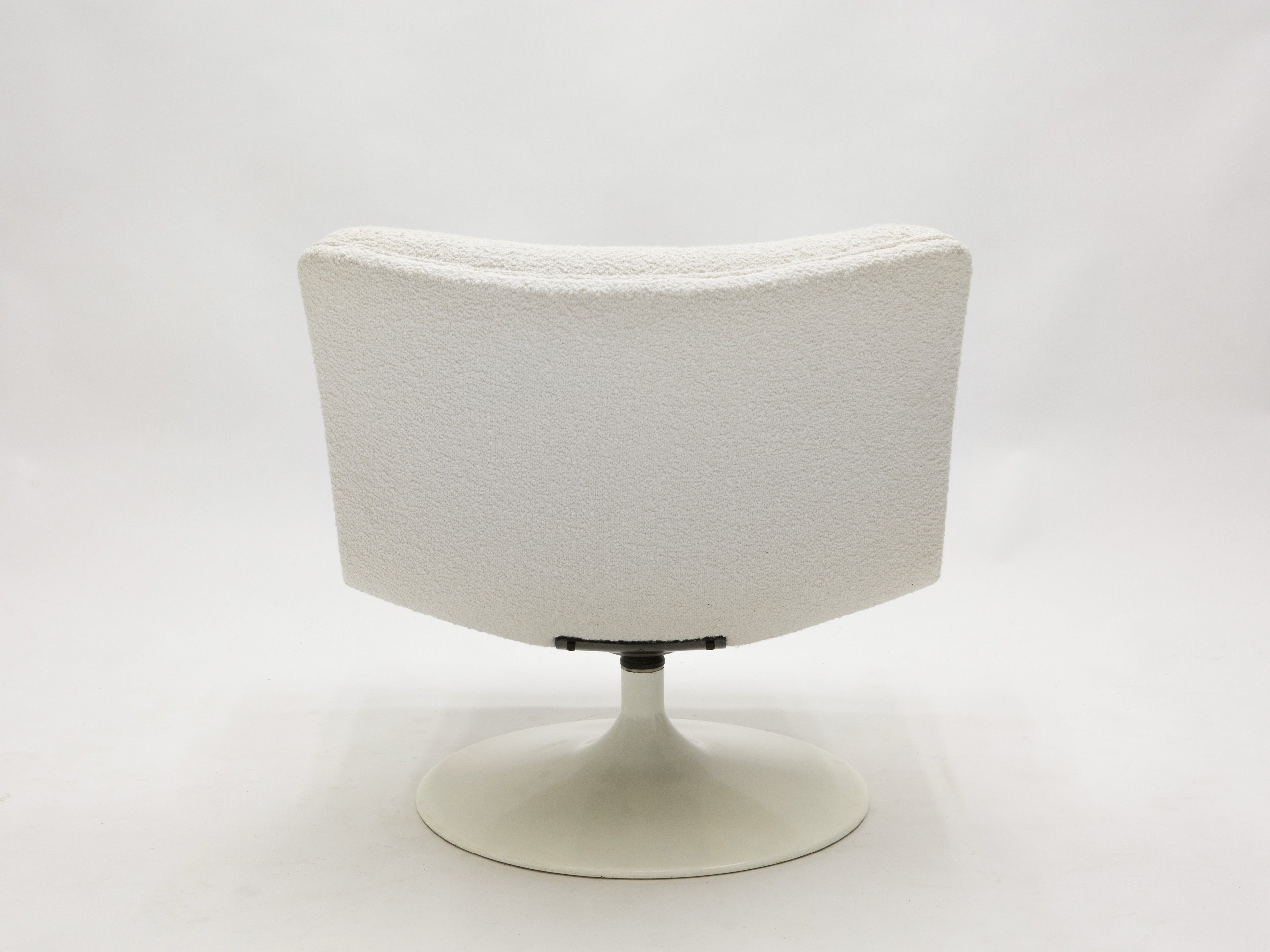 Geoffrey Harcourt for Artifort F504 swivel lounge chair bouclé 1960s