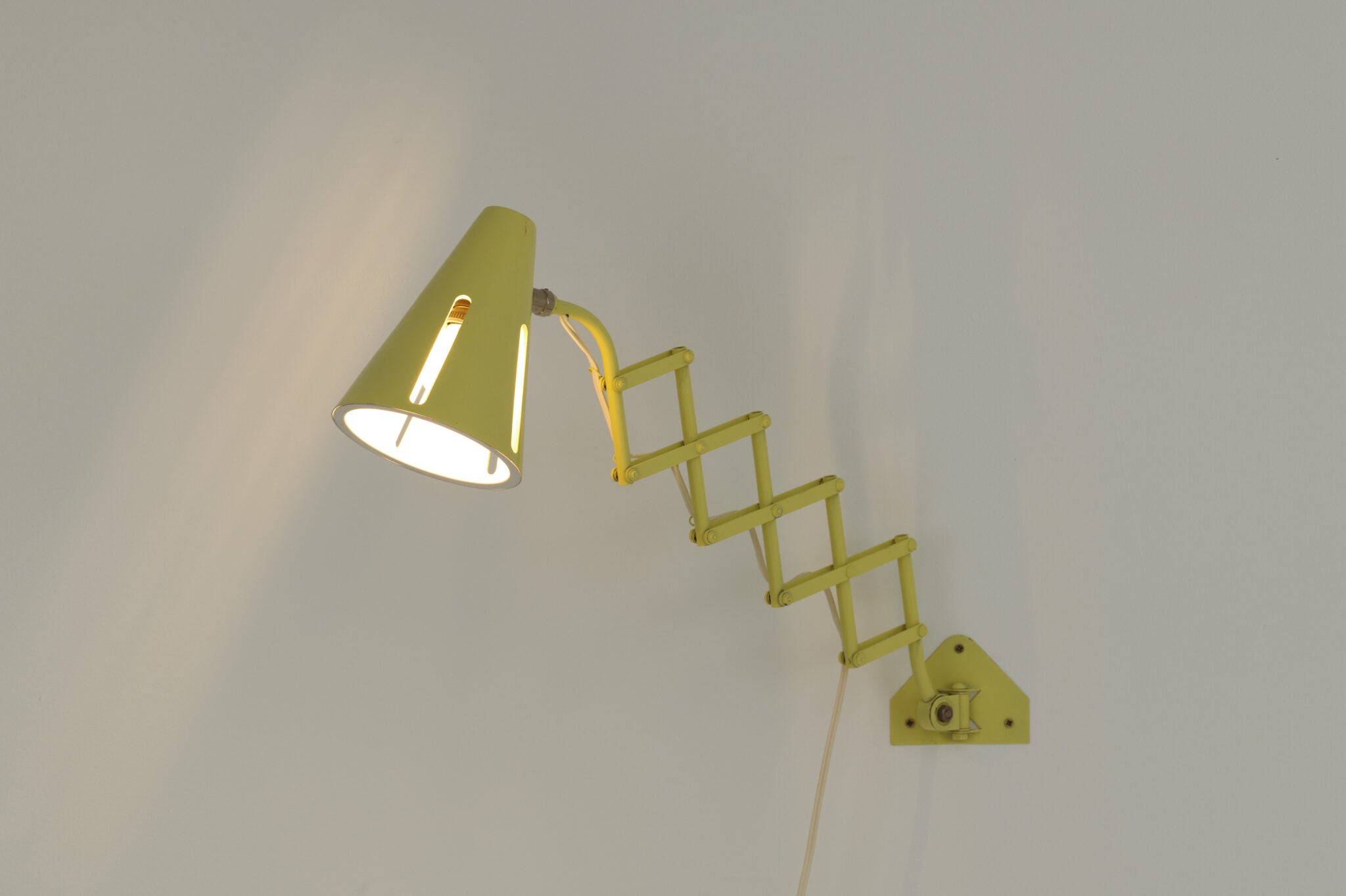 Herman Busquet HALA Zeist Scissor Wall Lamp