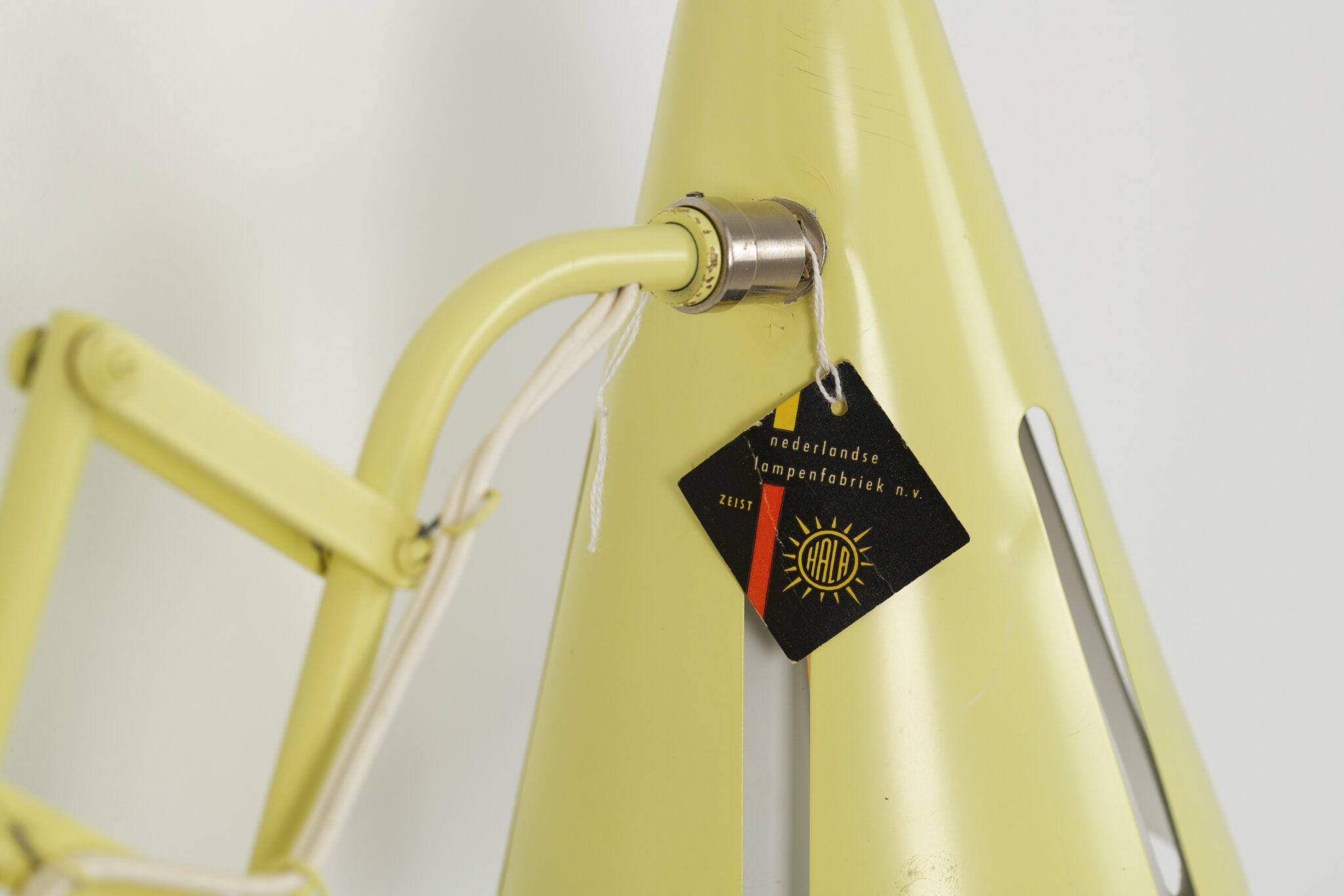 Herman Busquet HALA Zeist Scissor Wall Lamp