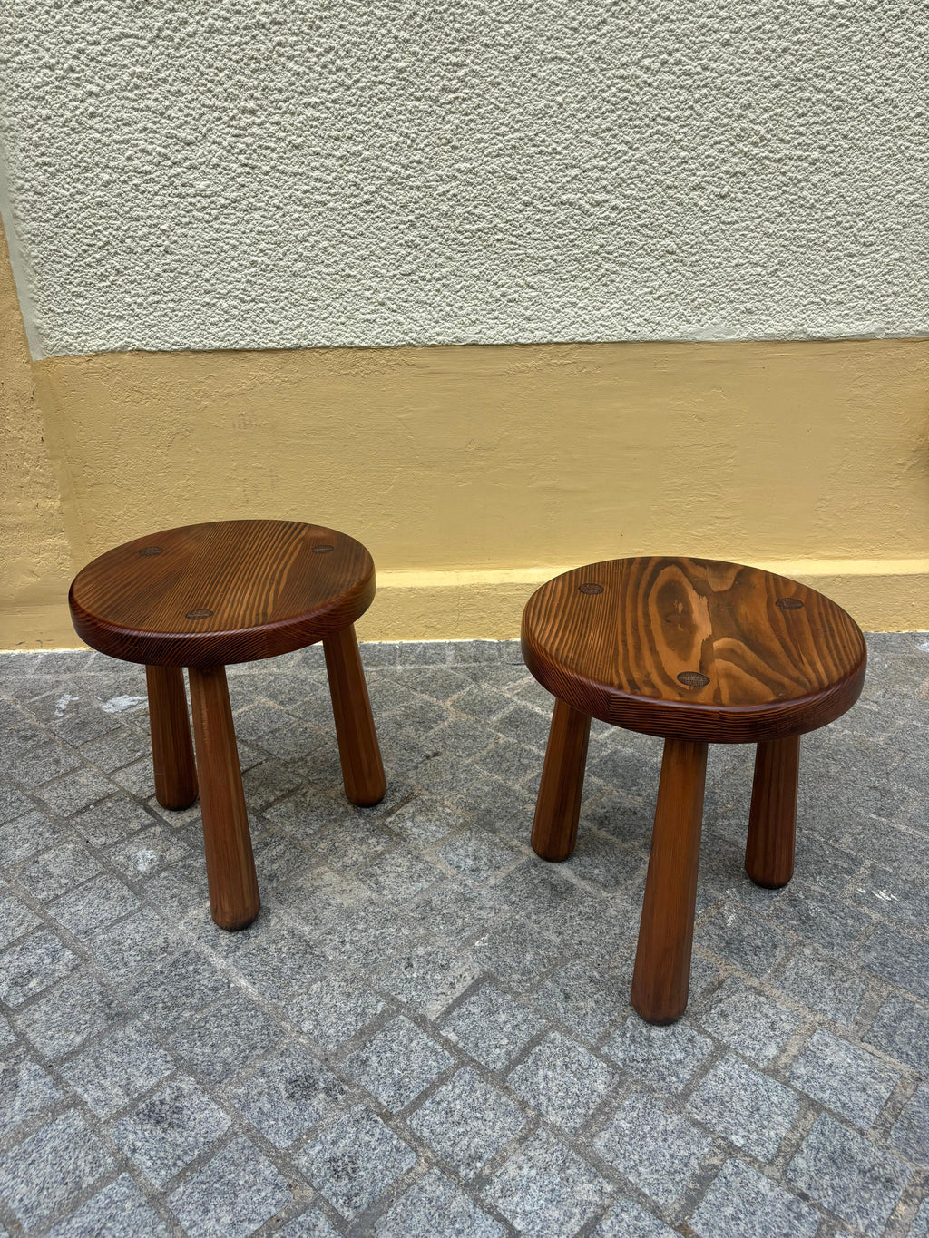 Stools « UTÖ » by Axel Einar Hjorth