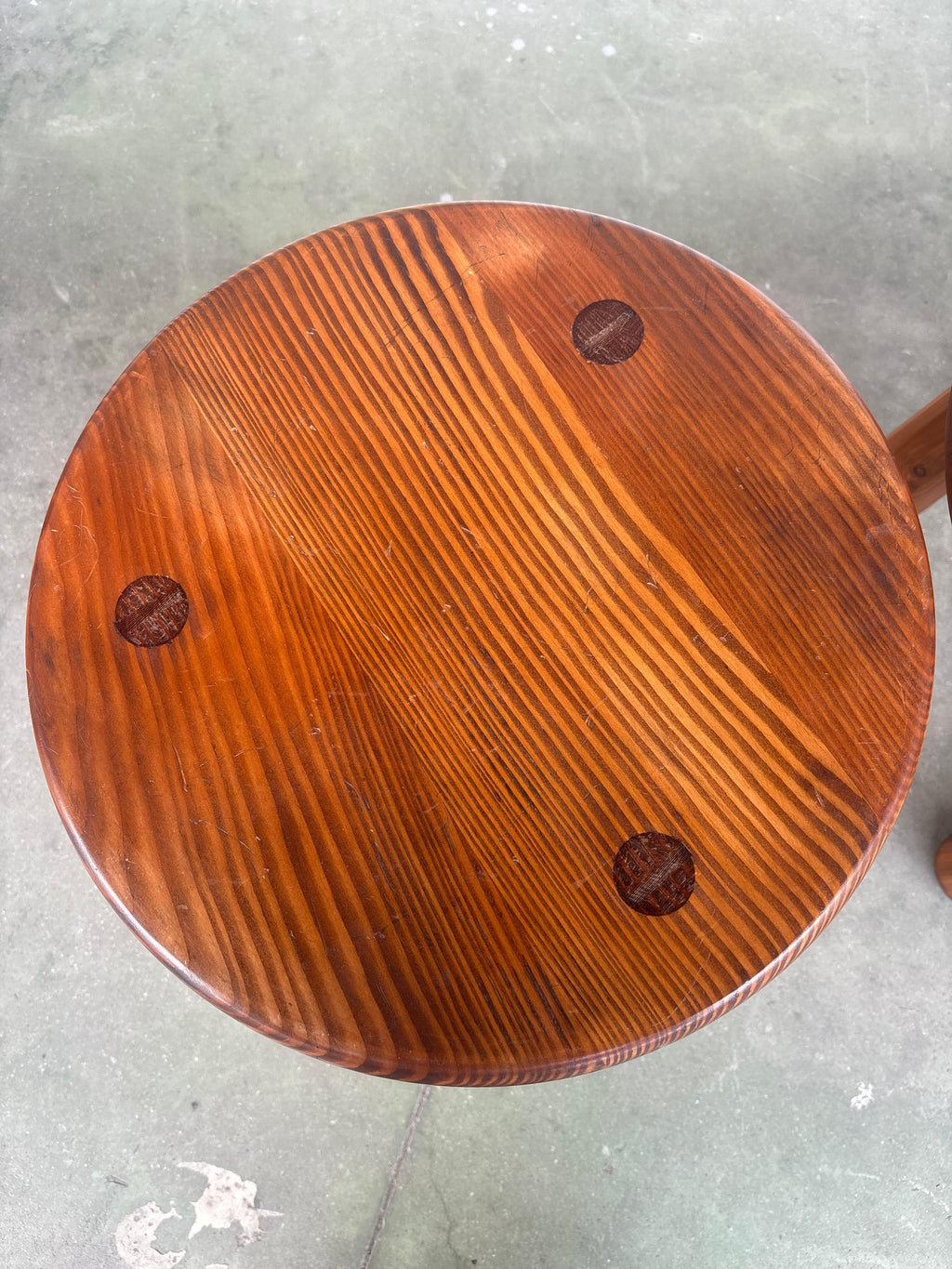 Stools « UTÖ » by Axel Einar Hjorth