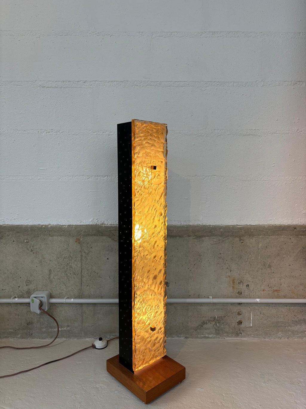 Floorlamp in résin by Dallux