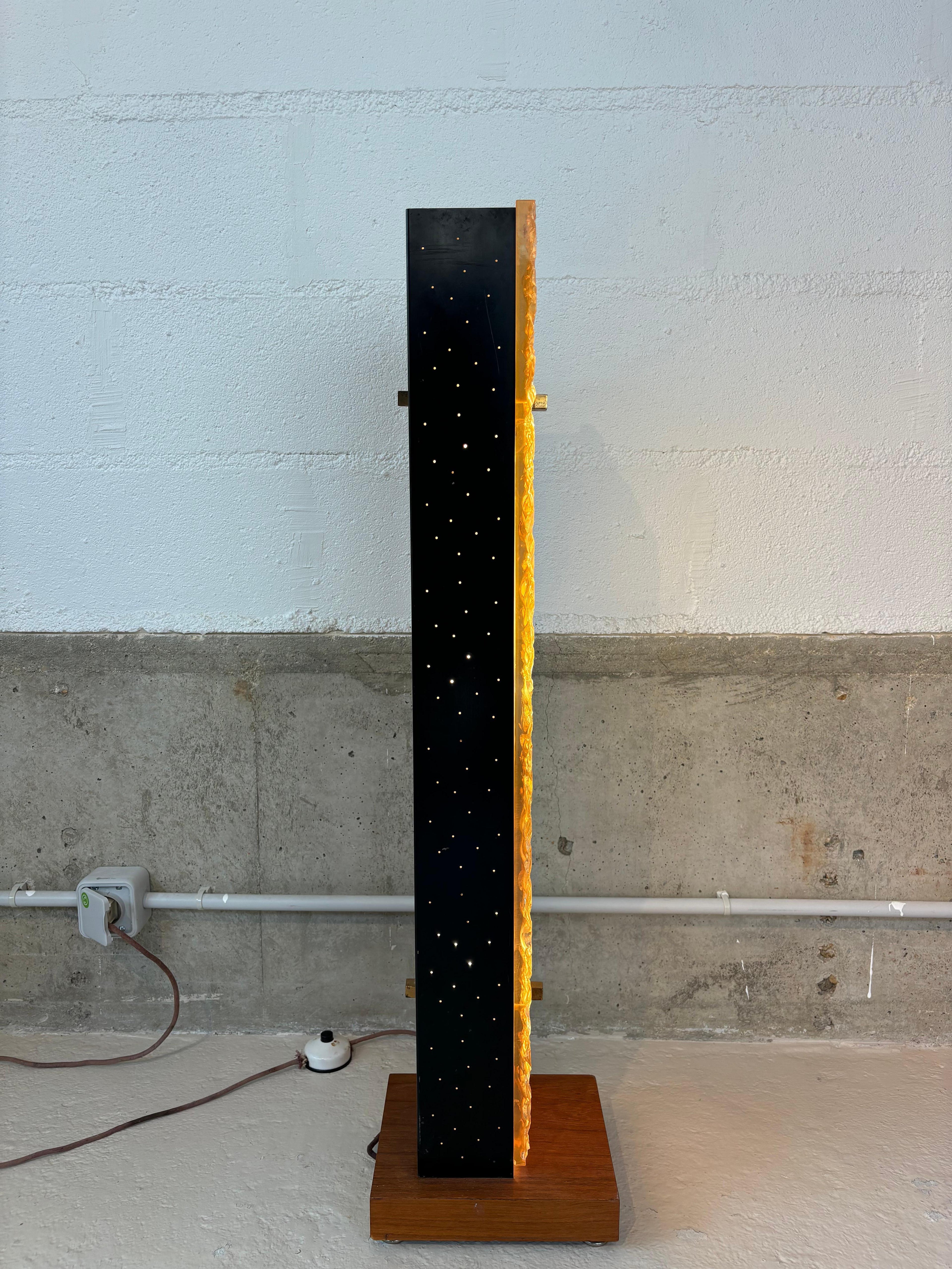 Floorlamp in résin by Dallux