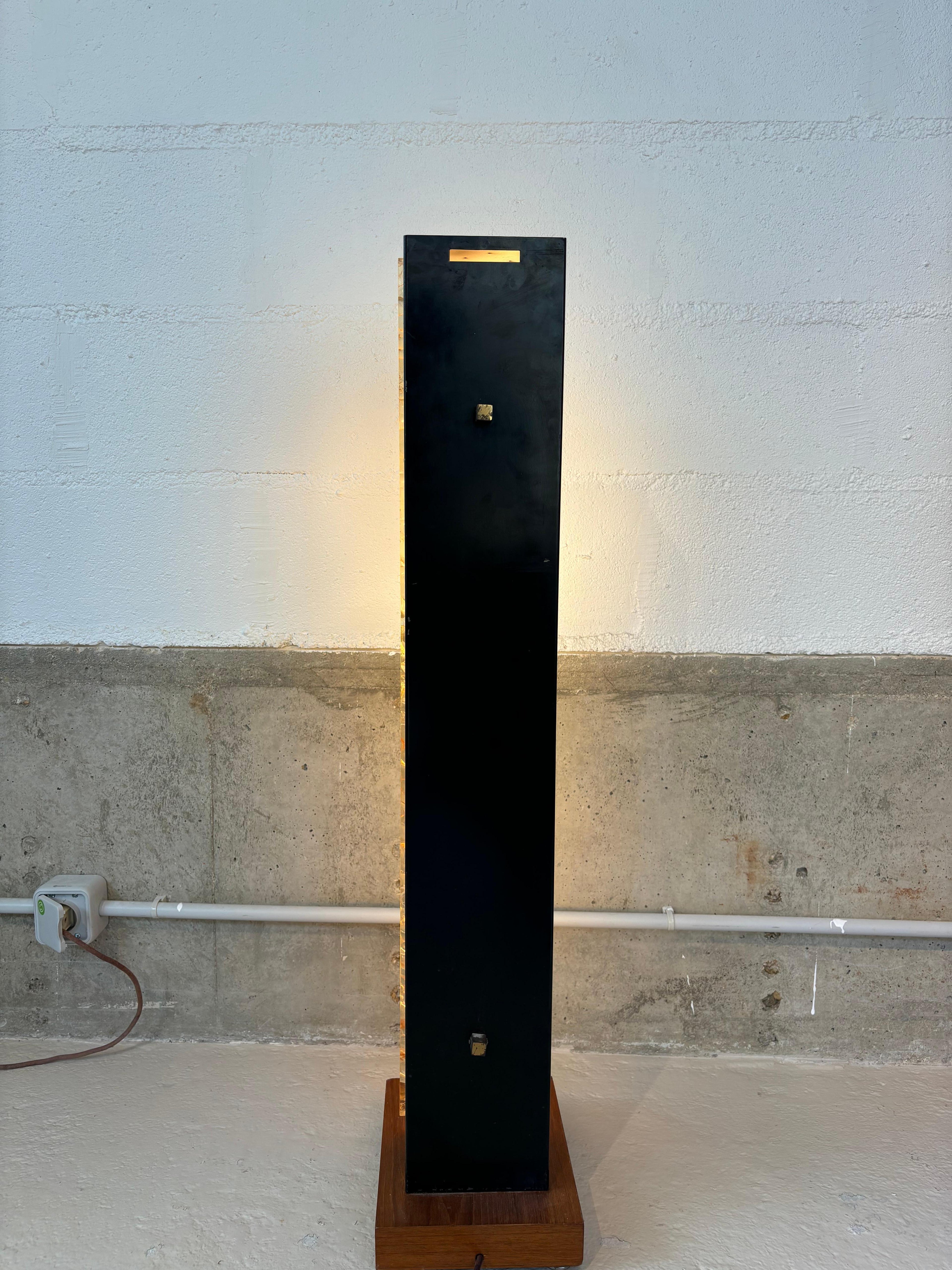 Floorlamp in résin by Dallux