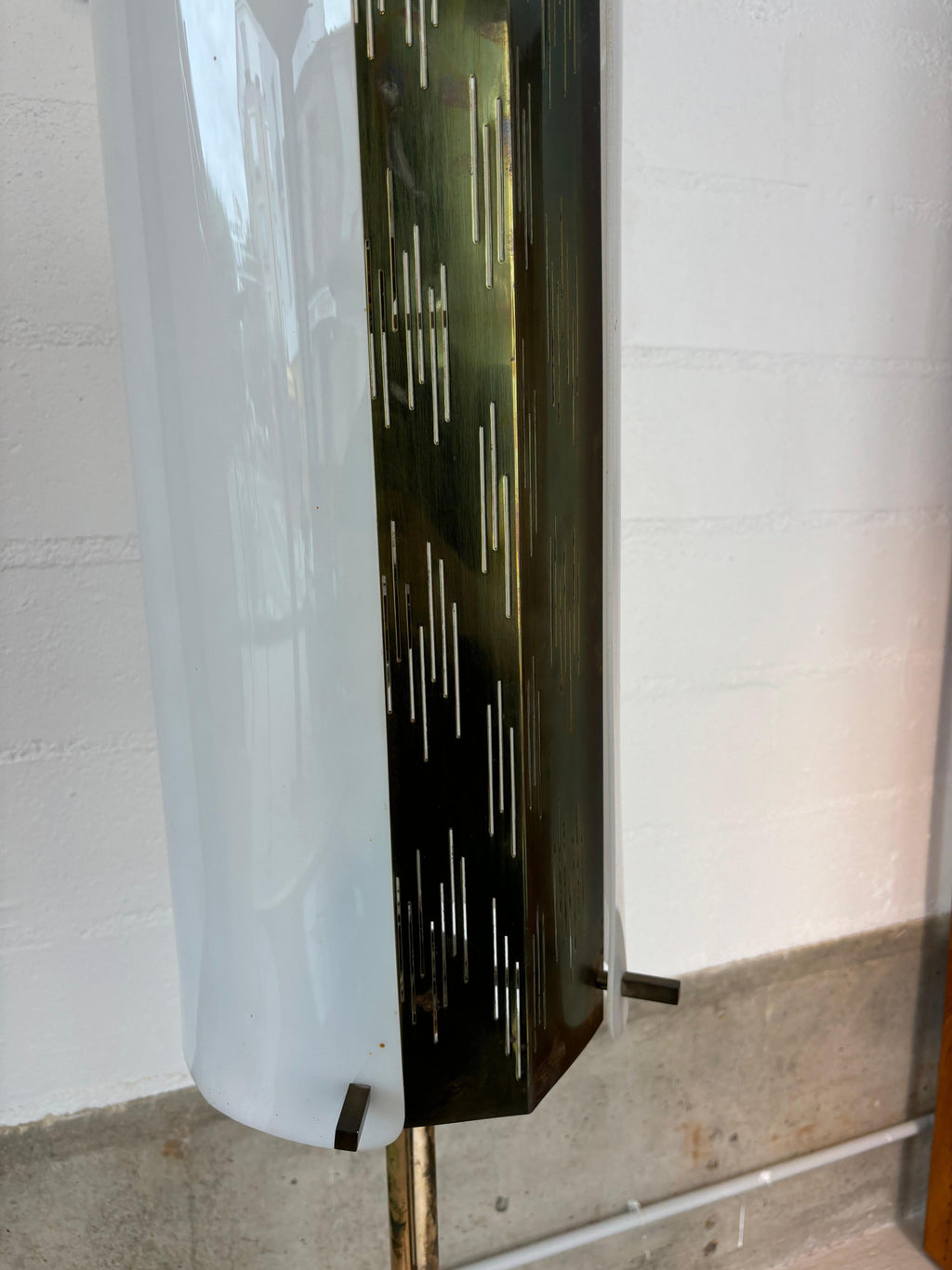 Beautiful floorlamp by Arlus