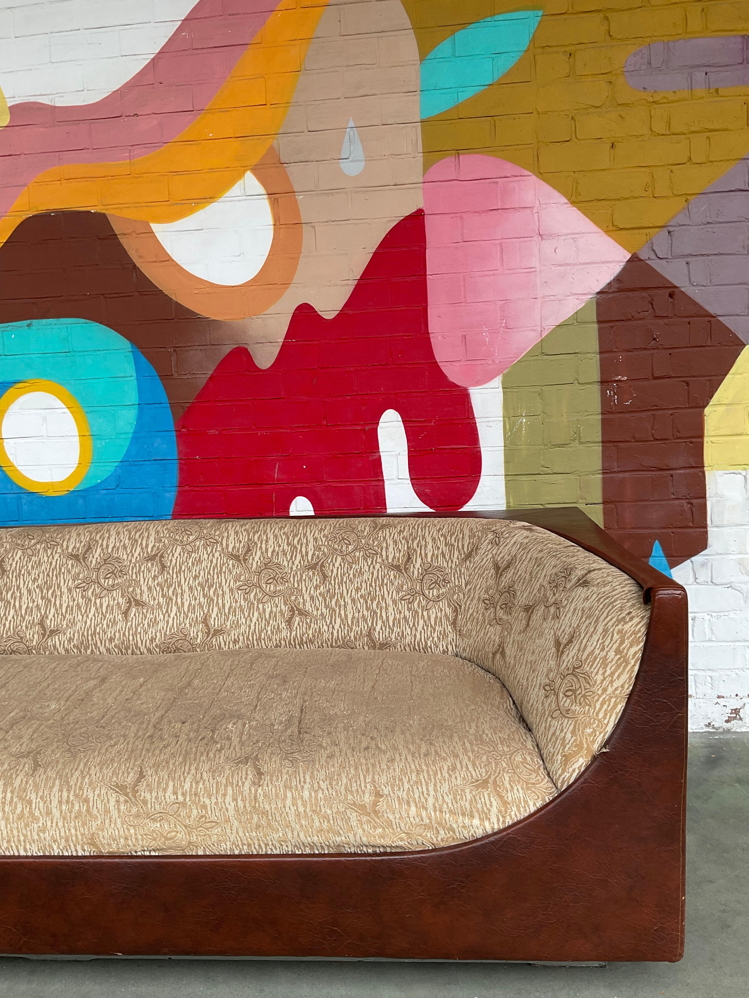 Cubo sofa by Jorge Zalszupin